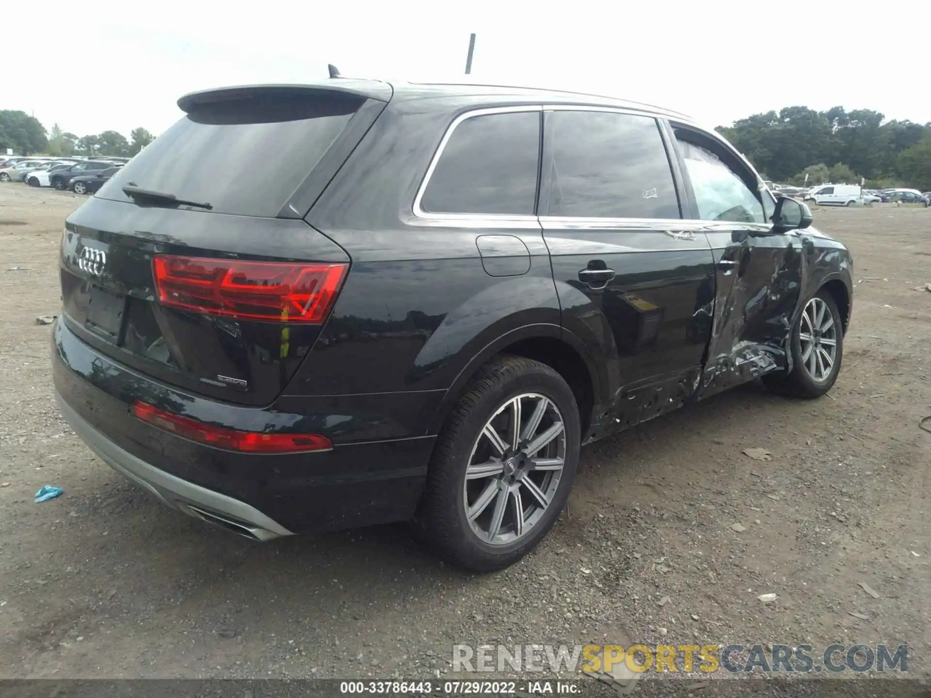 4 Photograph of a damaged car WA1LHAF77KD047810 AUDI Q7 2019