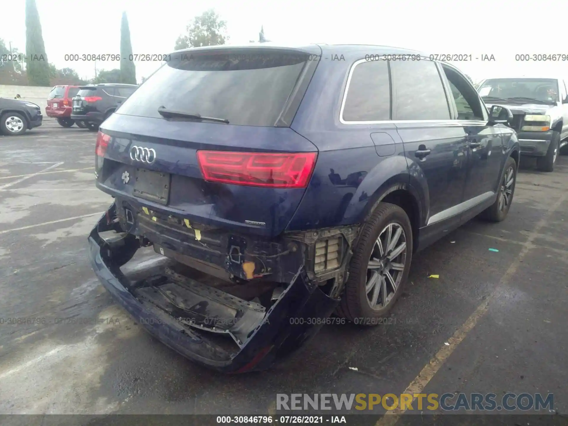 4 Photograph of a damaged car WA1LHAF78KD033866 AUDI Q7 2019