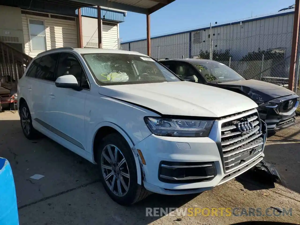 1 Photograph of a damaged car WA1LHAF78KD045631 AUDI Q7 2019