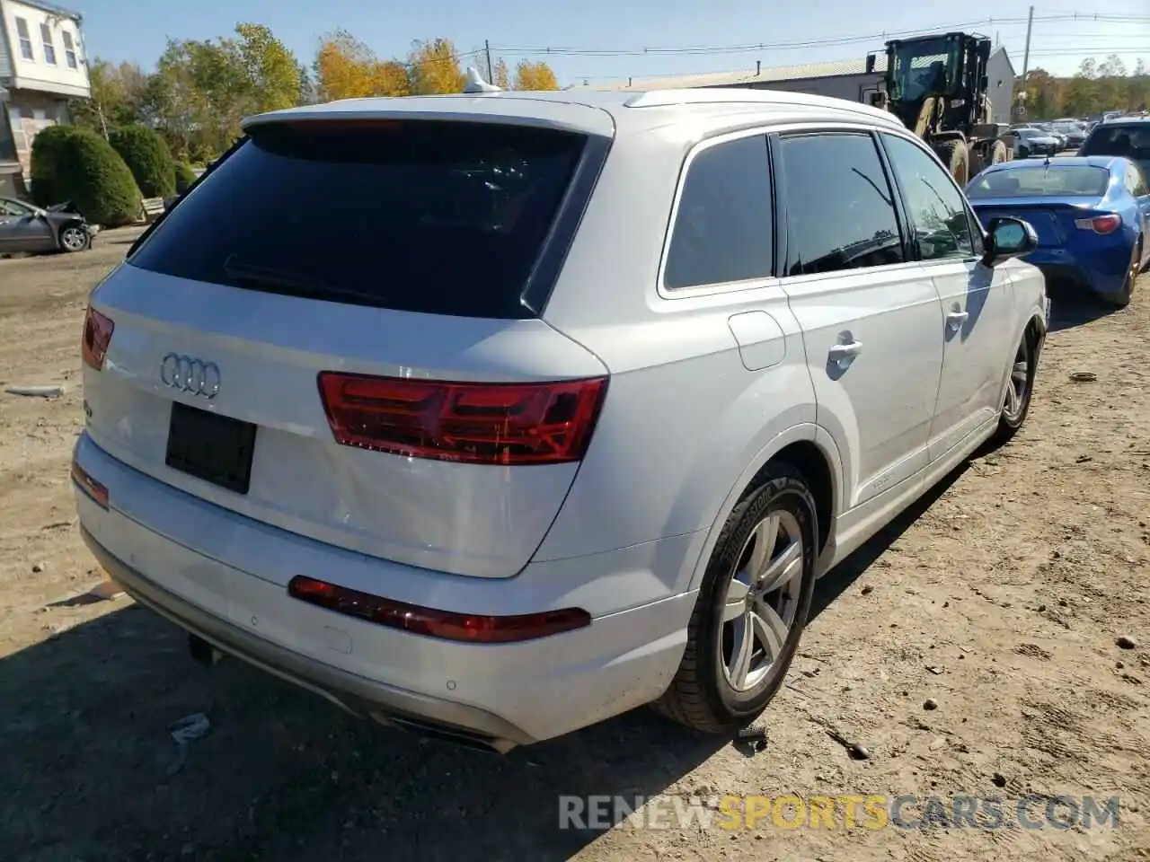 4 Photograph of a damaged car WA1LHAF79KD023895 AUDI Q7 2019