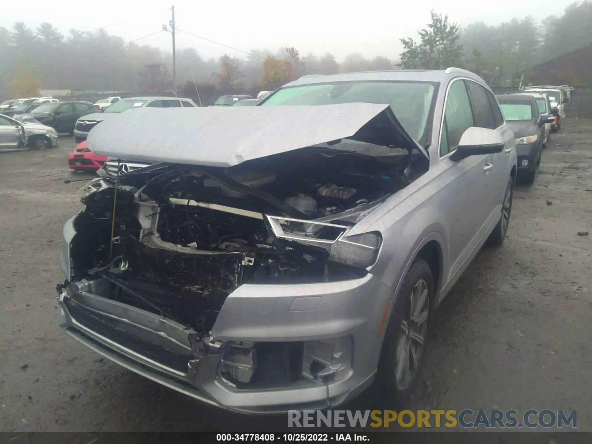 2 Photograph of a damaged car WA1LHAF79KD035822 AUDI Q7 2019