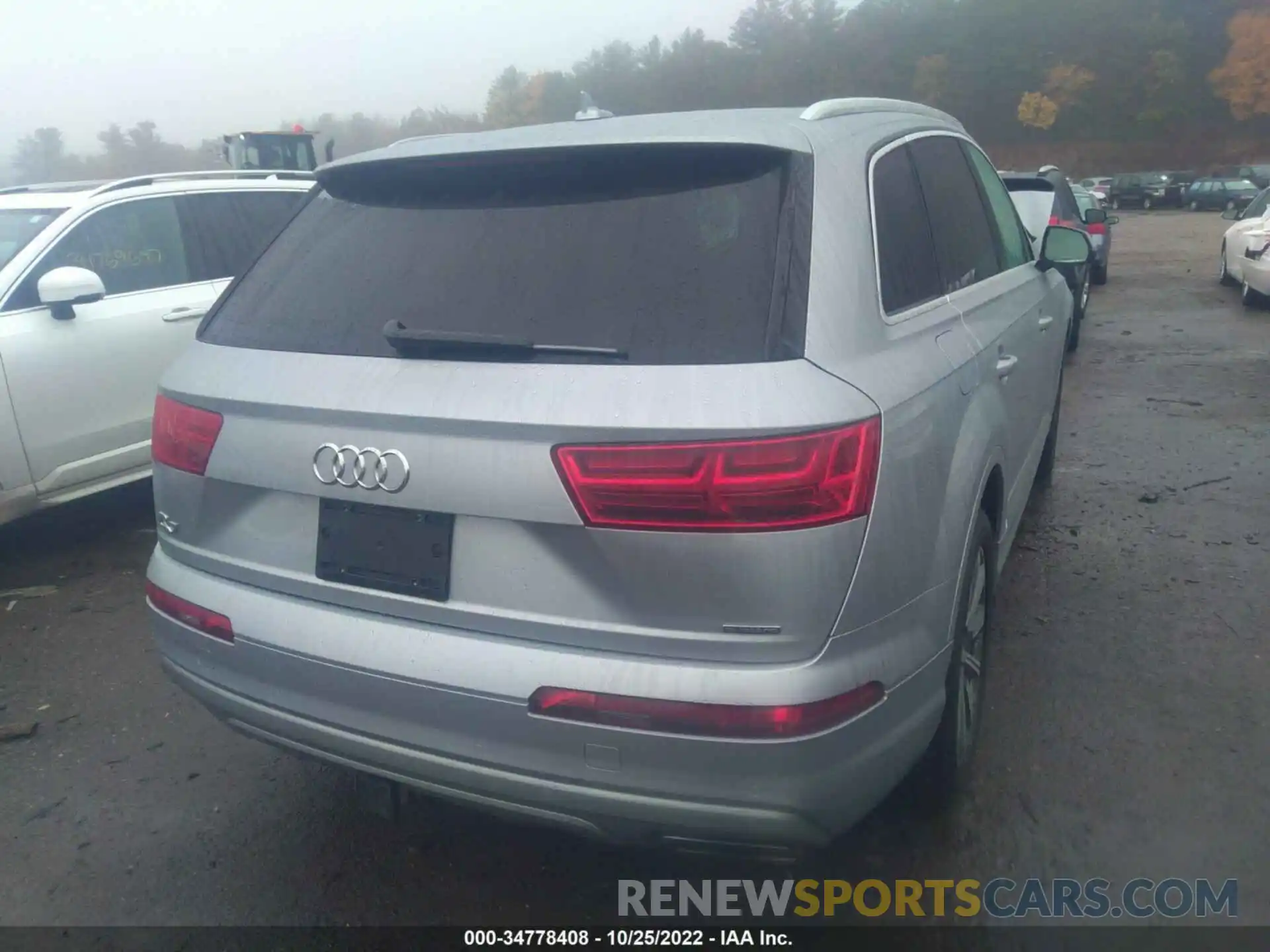 4 Photograph of a damaged car WA1LHAF79KD035822 AUDI Q7 2019