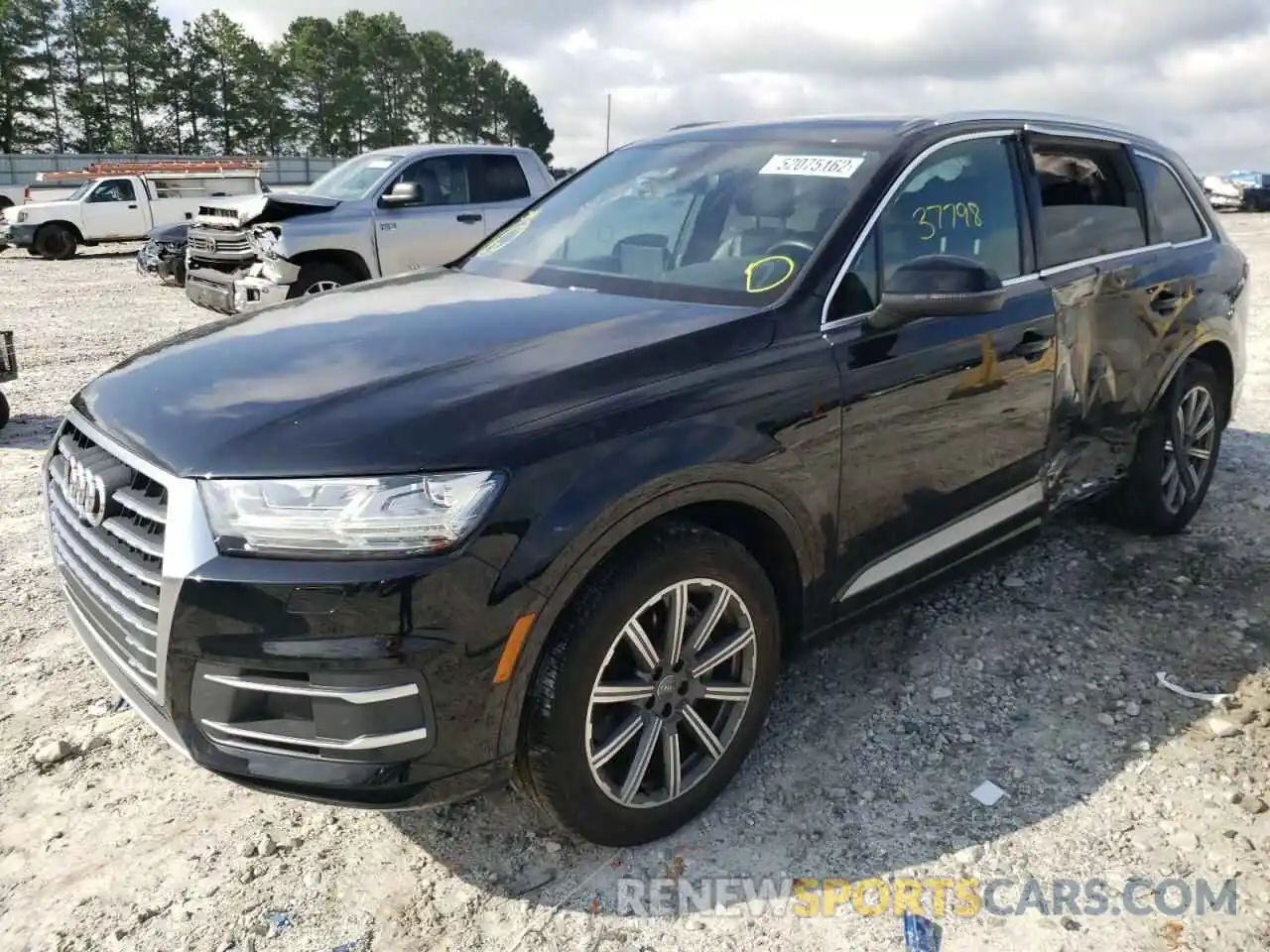 2 Photograph of a damaged car WA1LHAF79KD047033 AUDI Q7 2019