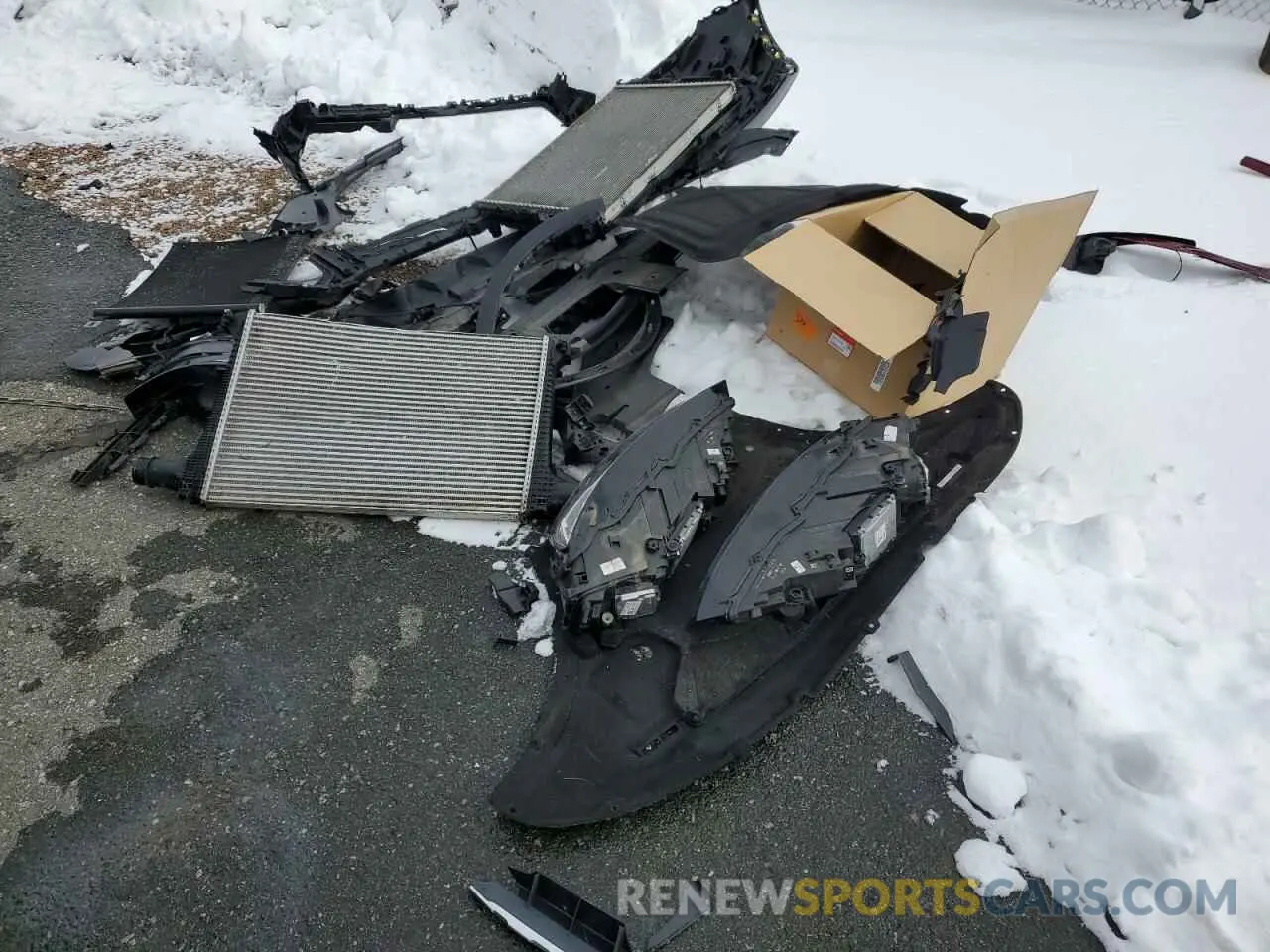 13 Photograph of a damaged car WA1LHAF79KD047386 AUDI Q7 2019