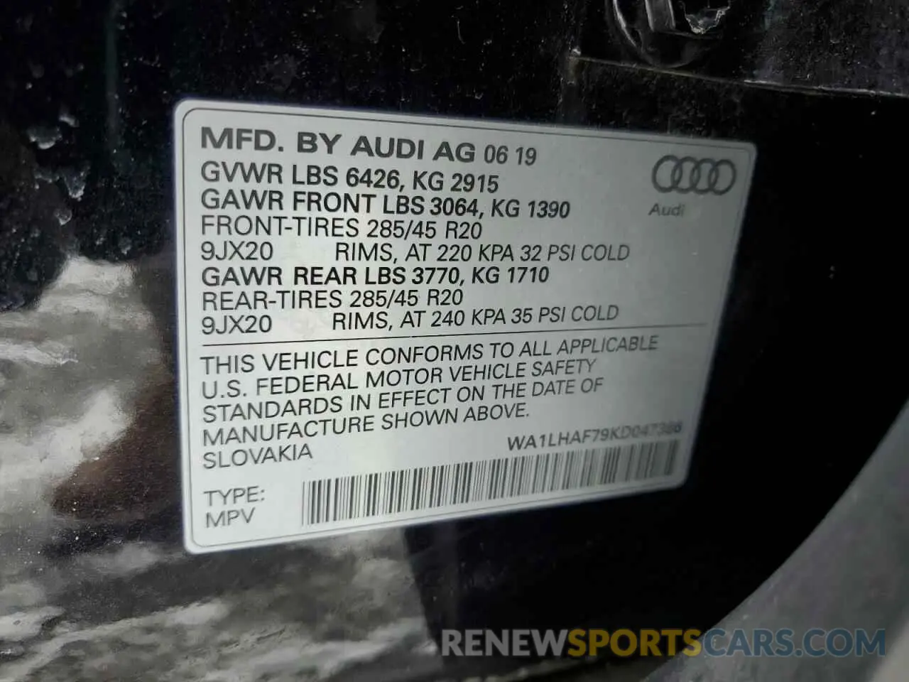 14 Photograph of a damaged car WA1LHAF79KD047386 AUDI Q7 2019