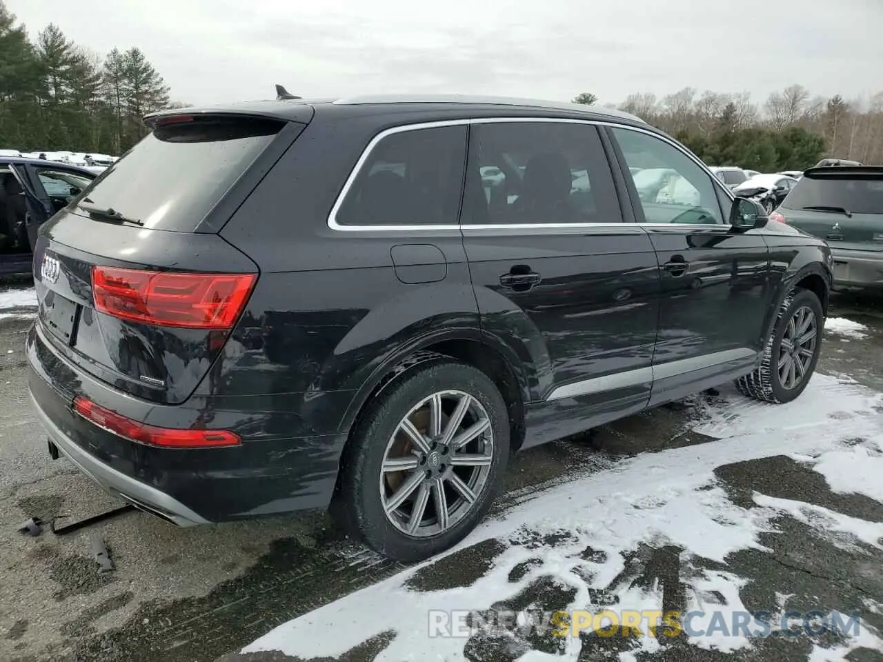 3 Photograph of a damaged car WA1LHAF79KD047386 AUDI Q7 2019
