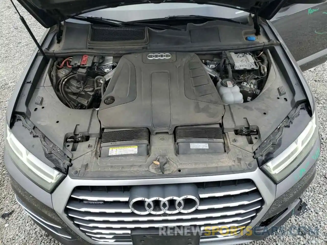 12 Photograph of a damaged car WA1LHAF7XKD016938 AUDI Q7 2019