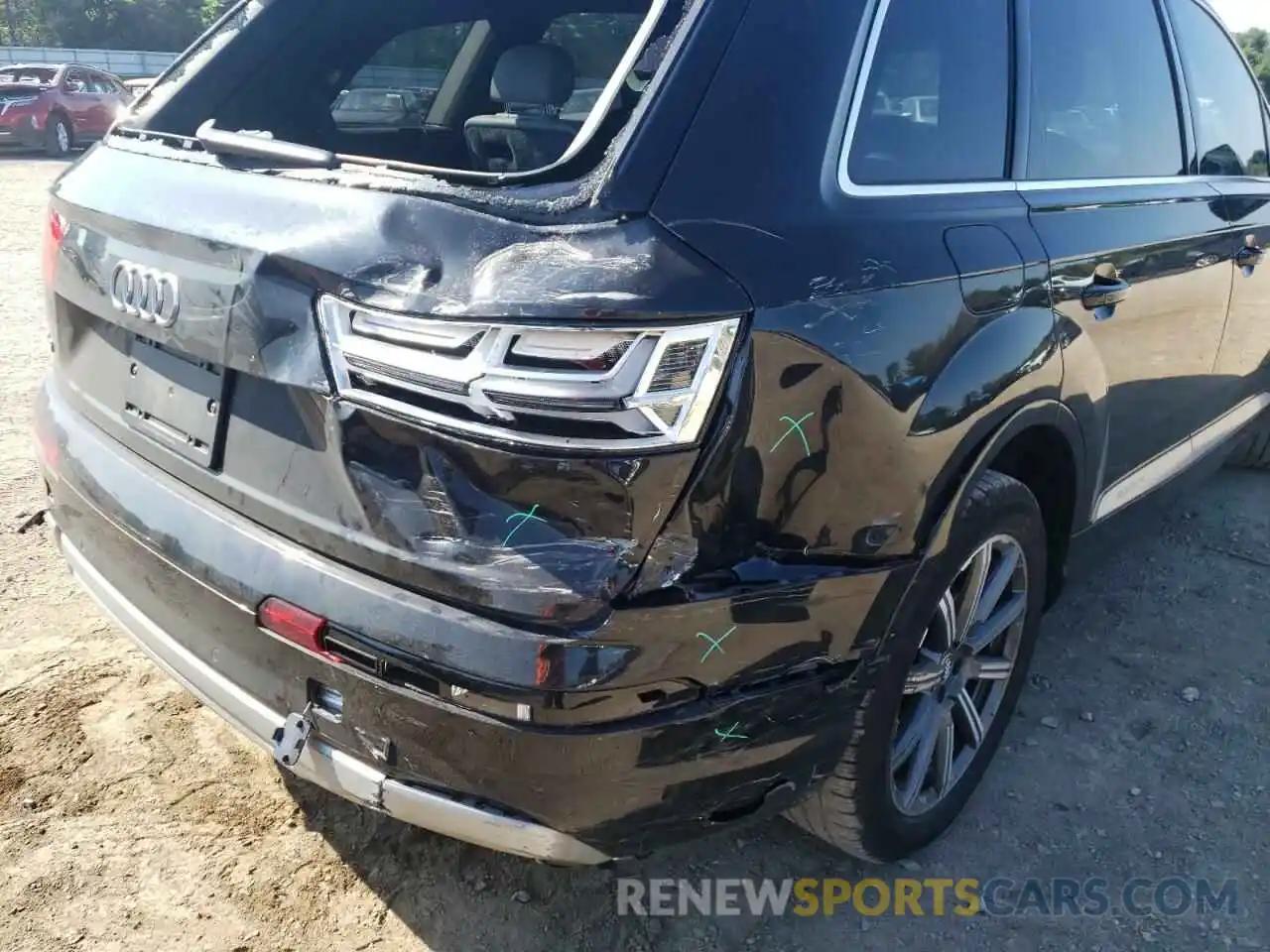 9 Photograph of a damaged car WA1LHAF7XKD019385 AUDI Q7 2019