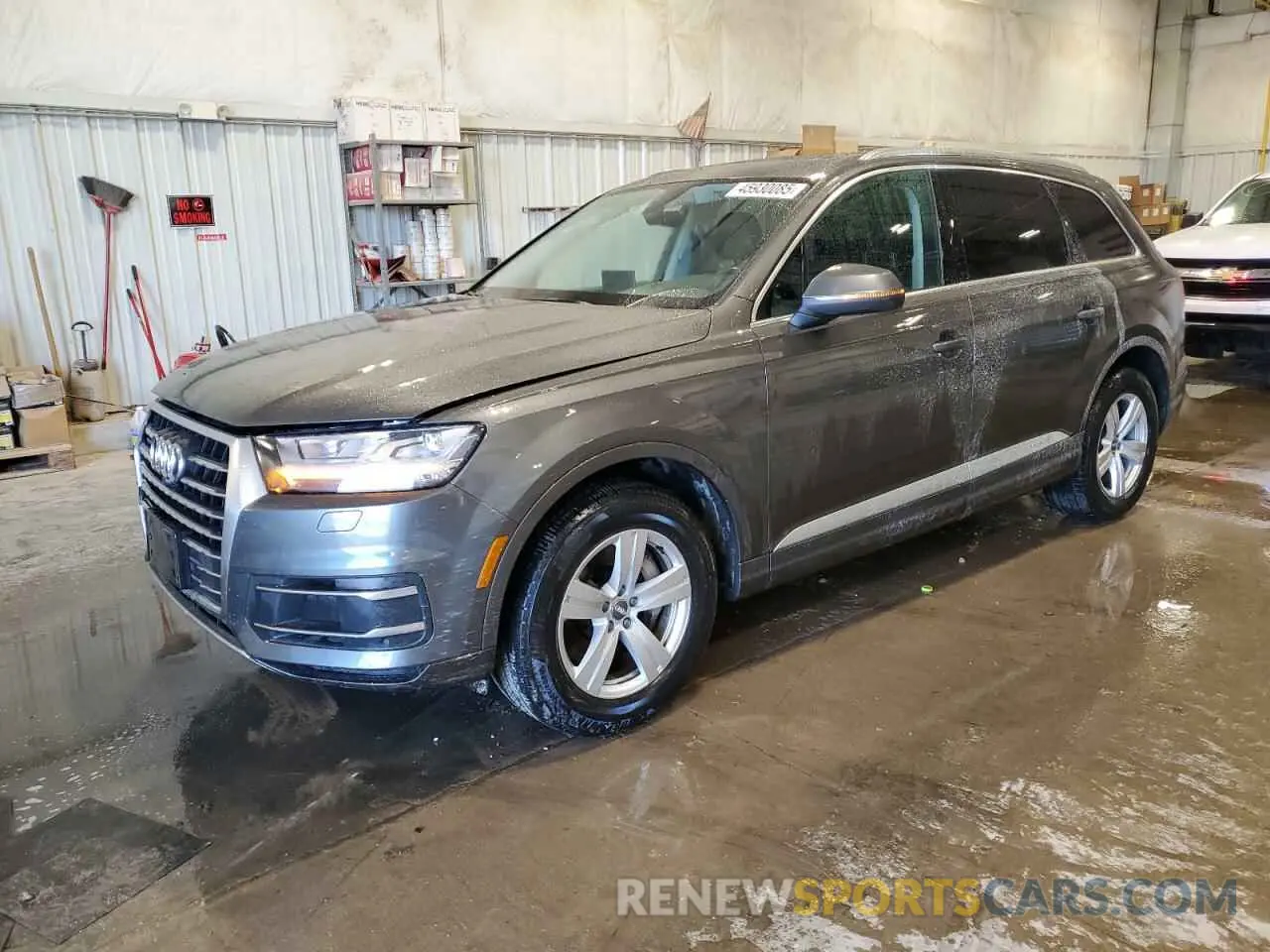 1 Photograph of a damaged car WA1LHAF7XKD026496 AUDI Q7 2019