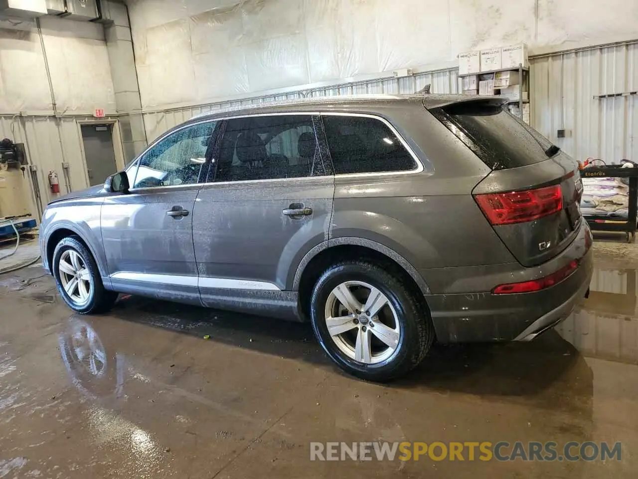2 Photograph of a damaged car WA1LHAF7XKD026496 AUDI Q7 2019
