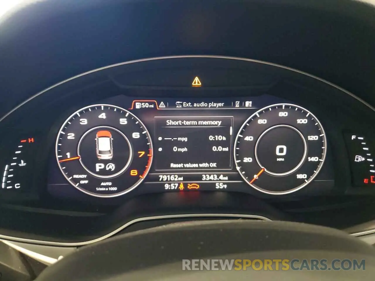 9 Photograph of a damaged car WA1LHAF7XKD026496 AUDI Q7 2019