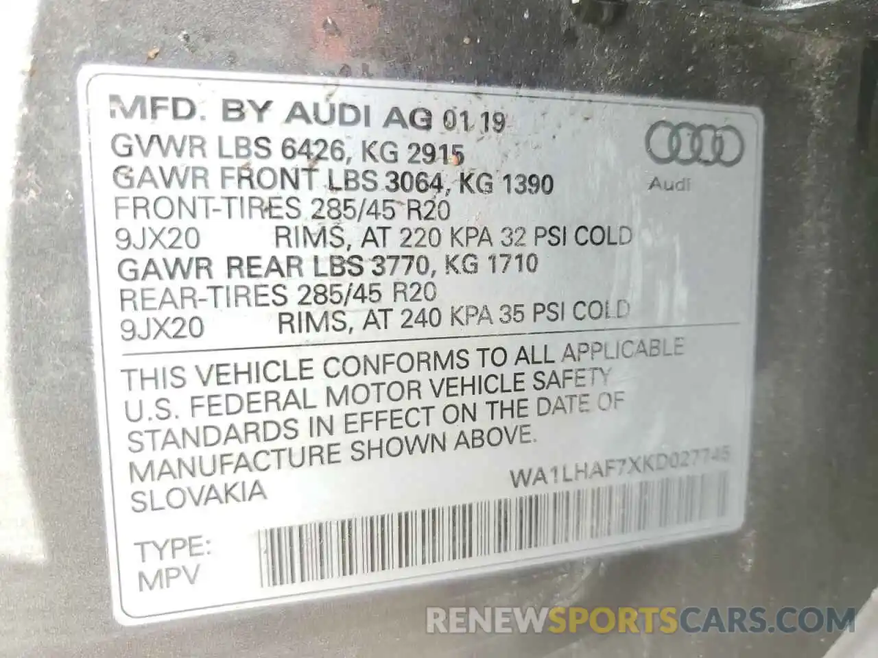 10 Photograph of a damaged car WA1LHAF7XKD027745 AUDI Q7 2019