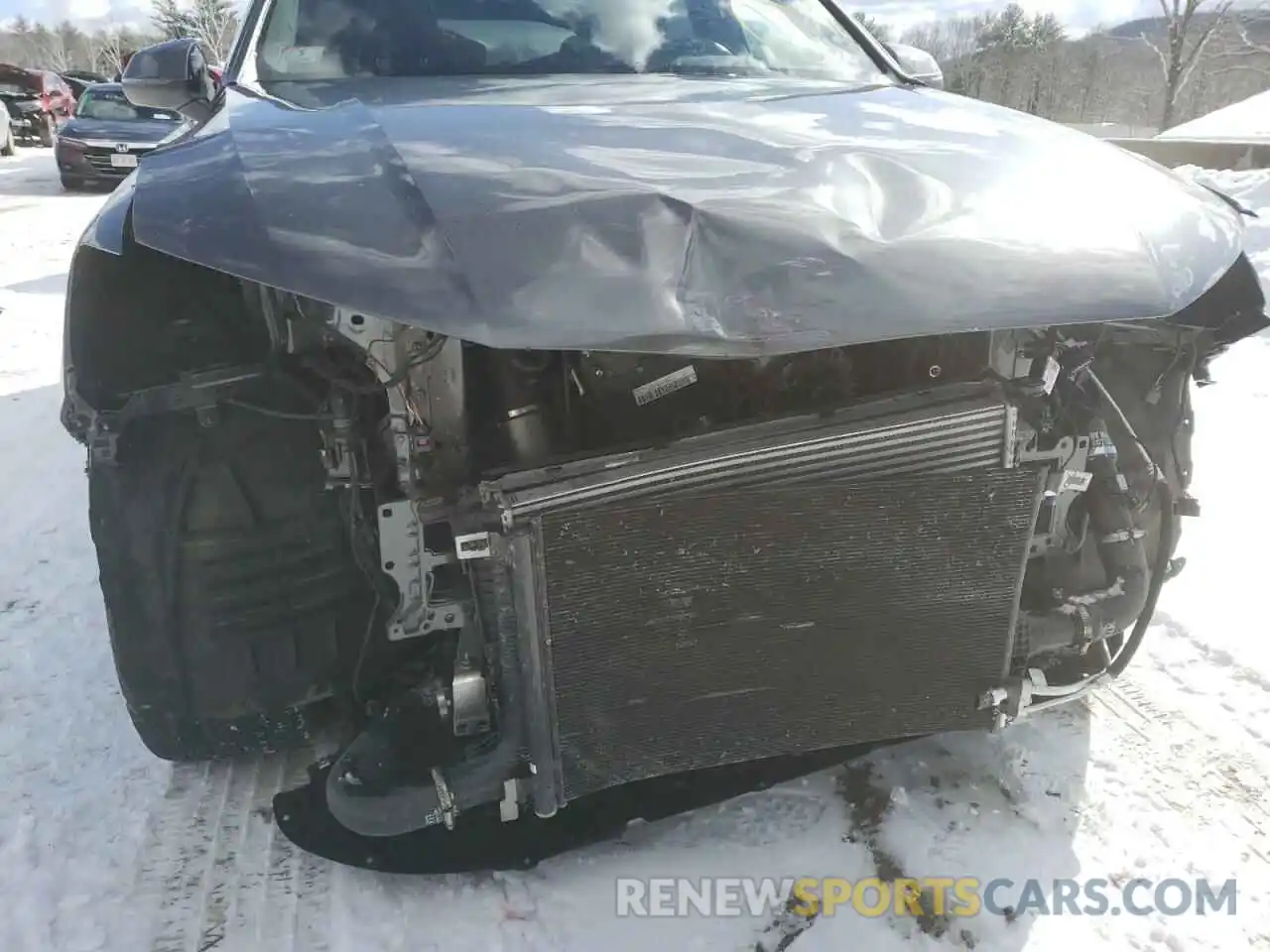 9 Photograph of a damaged car WA1LHAF7XKD027745 AUDI Q7 2019