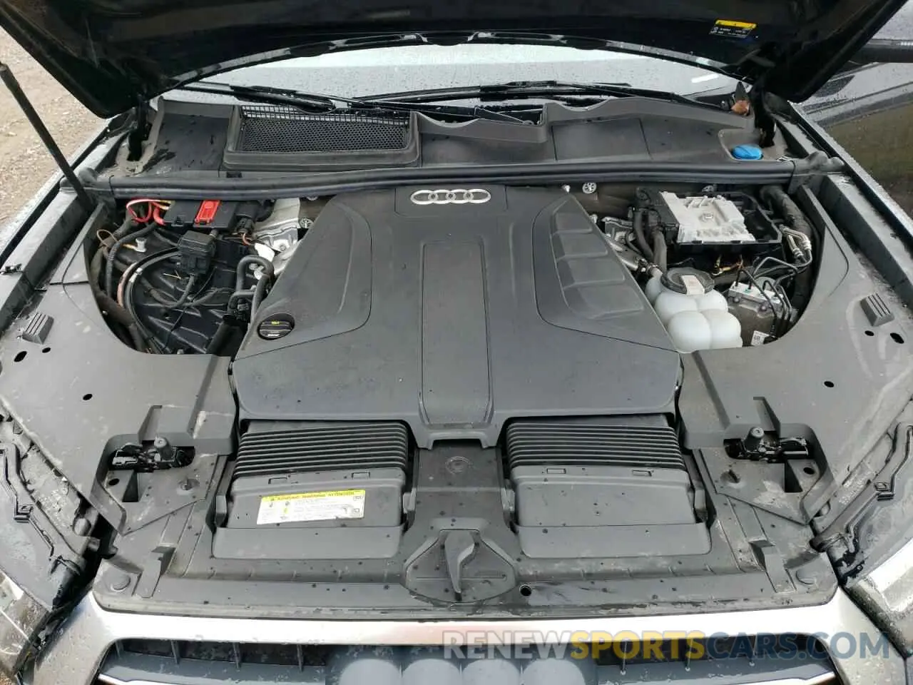 13 Photograph of a damaged car WA1LHAF7XKD028703 AUDI Q7 2019