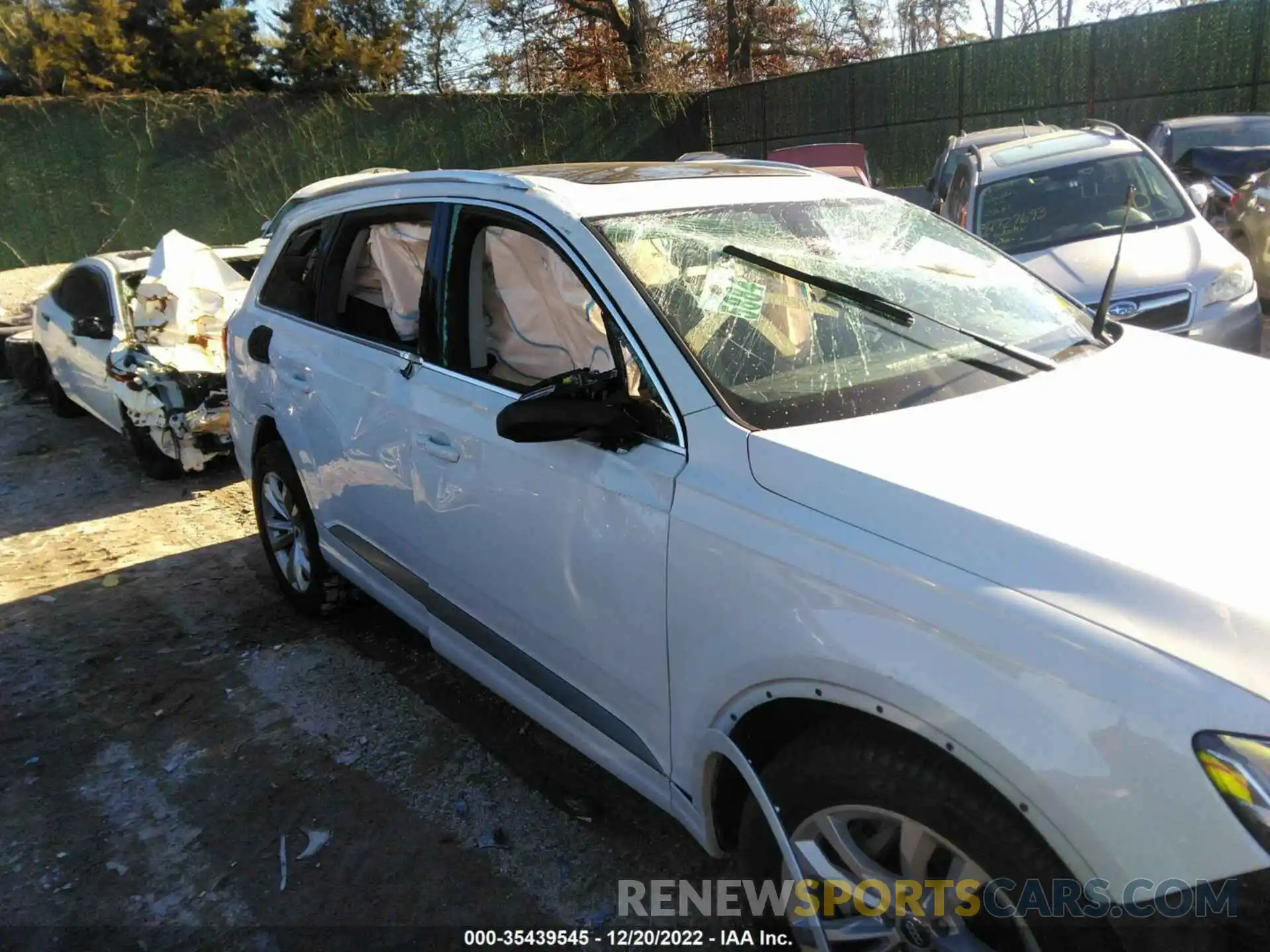 6 Photograph of a damaged car WA1LHAF7XKD039748 AUDI Q7 2019