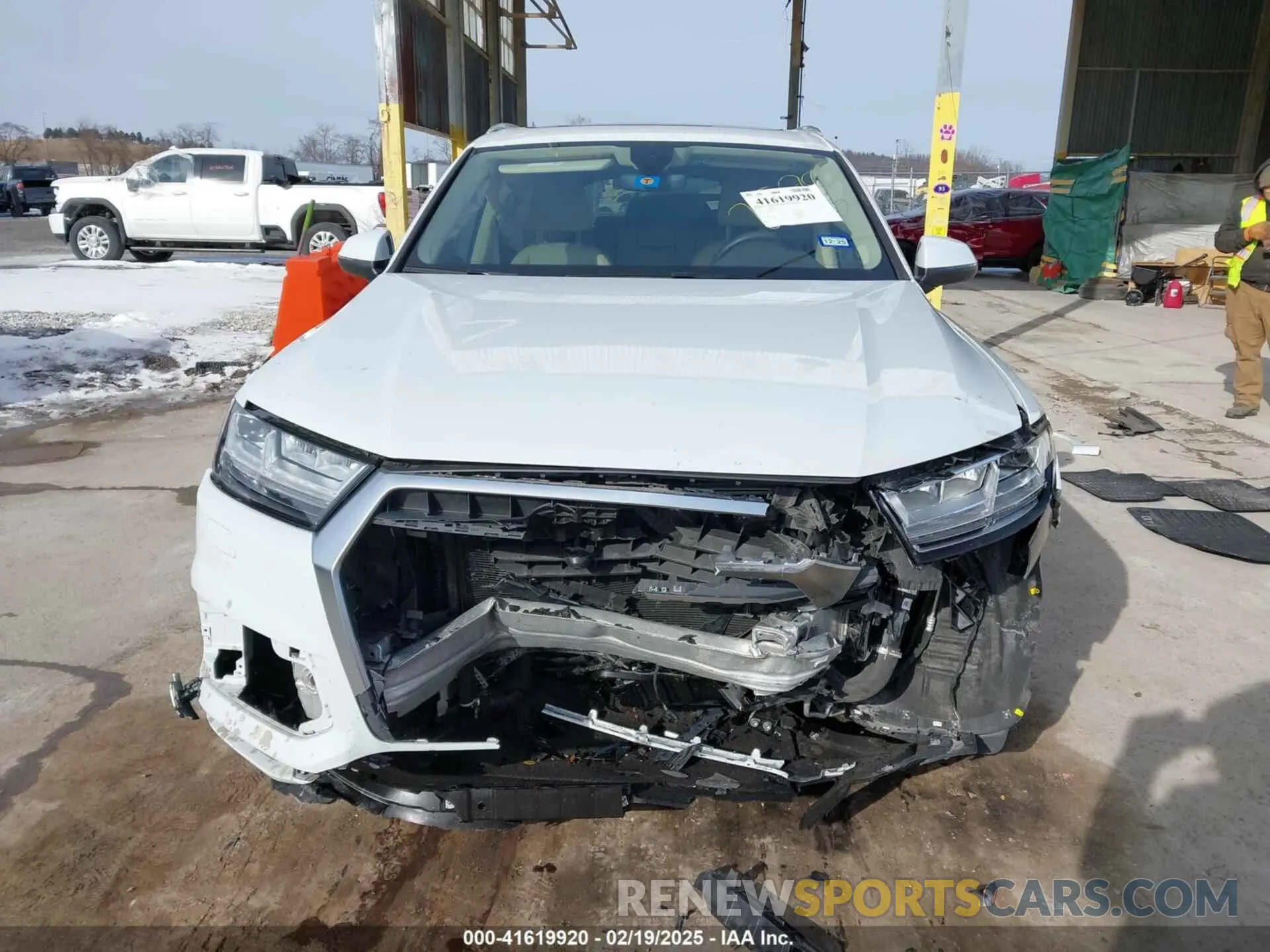 13 Photograph of a damaged car WA1LHAF7XKD042598 AUDI Q7 2019