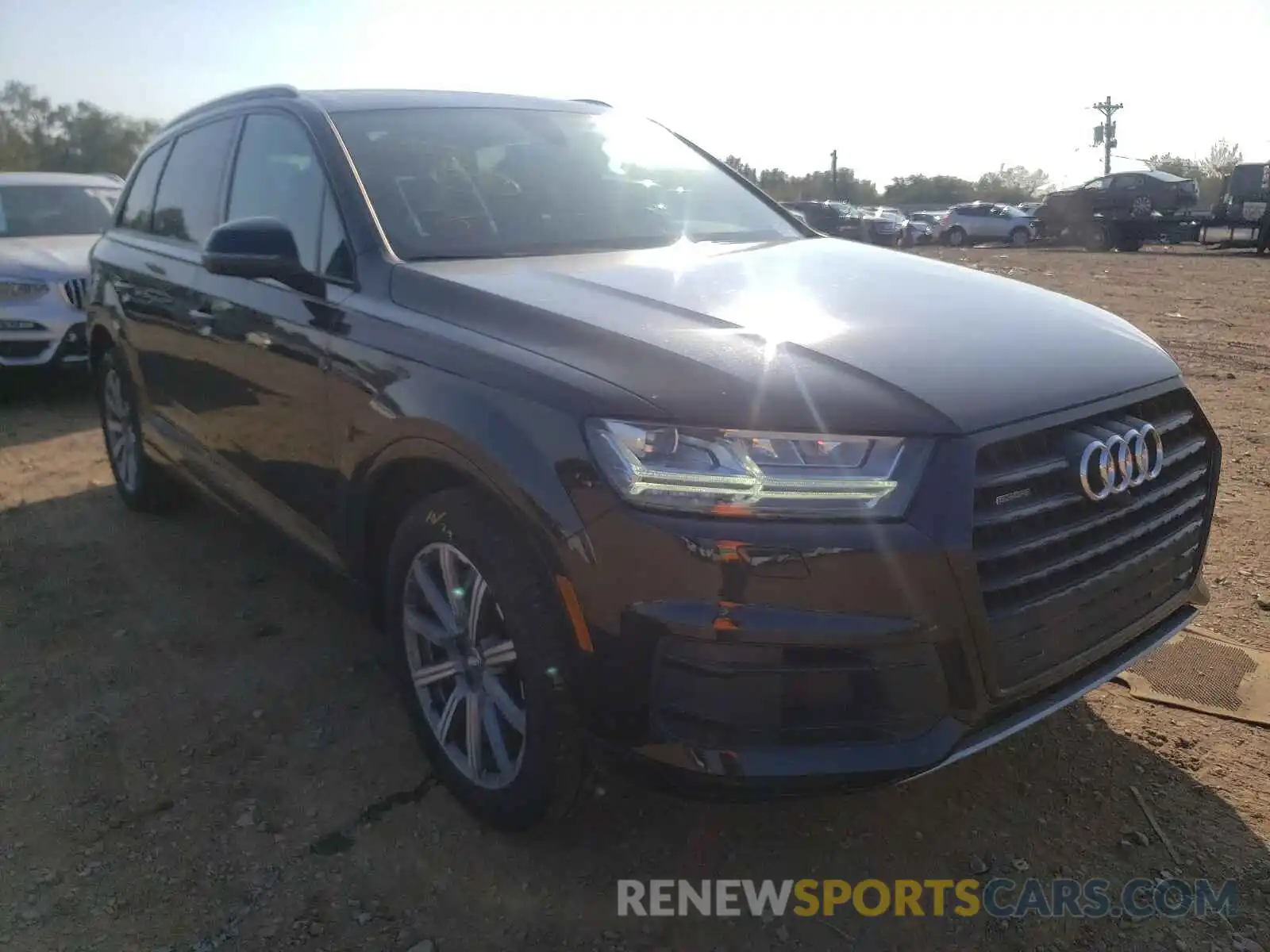 1 Photograph of a damaged car WA1LHAF7XKD042830 AUDI Q7 2019