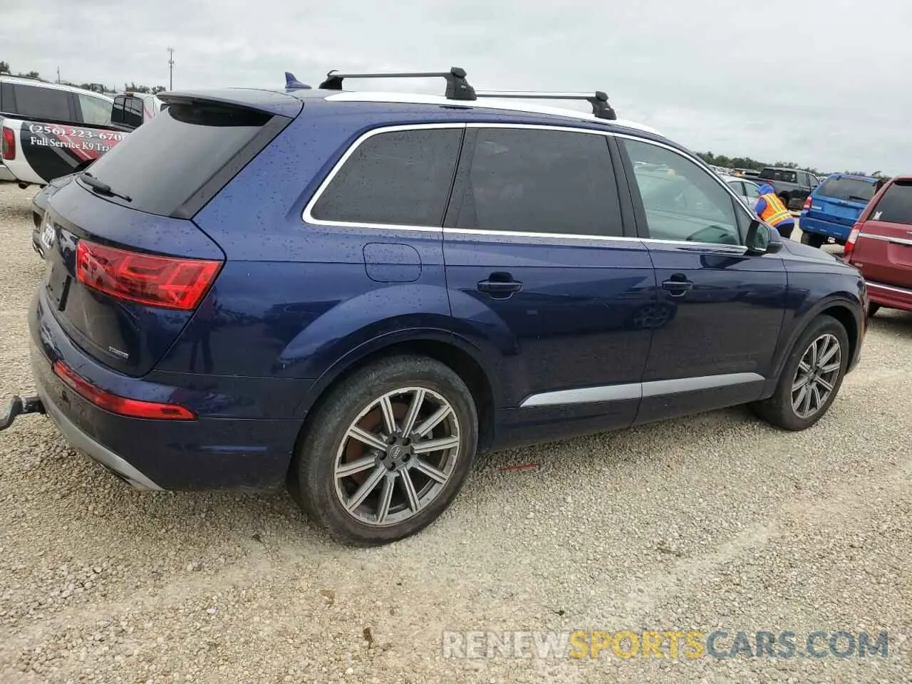 3 Photograph of a damaged car WA1LHAF7XKD049051 AUDI Q7 2019