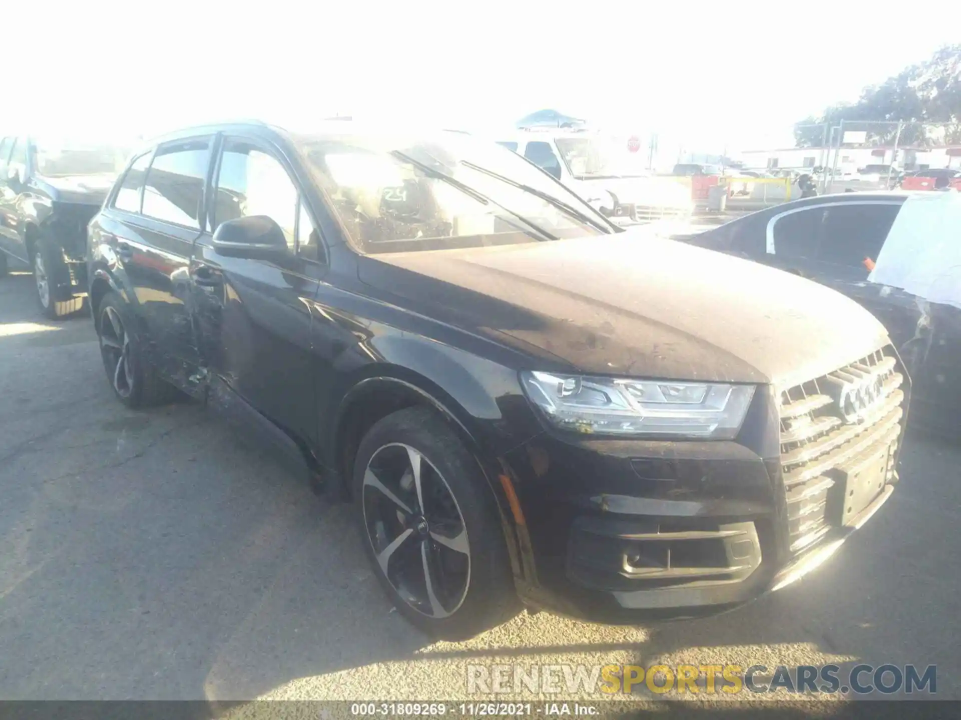 1 Photograph of a damaged car WA1VAAF70KD001426 AUDI Q7 2019