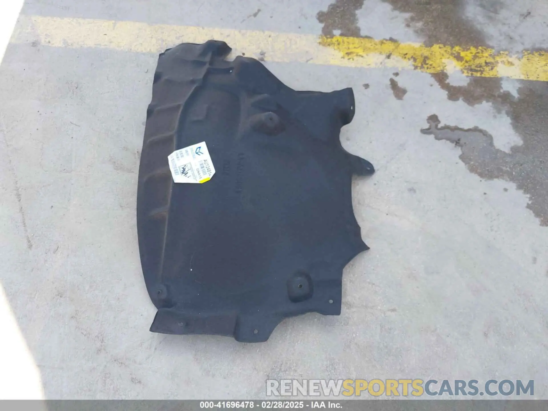 12 Photograph of a damaged car WA1VAAF70KD003824 AUDI Q7 2019