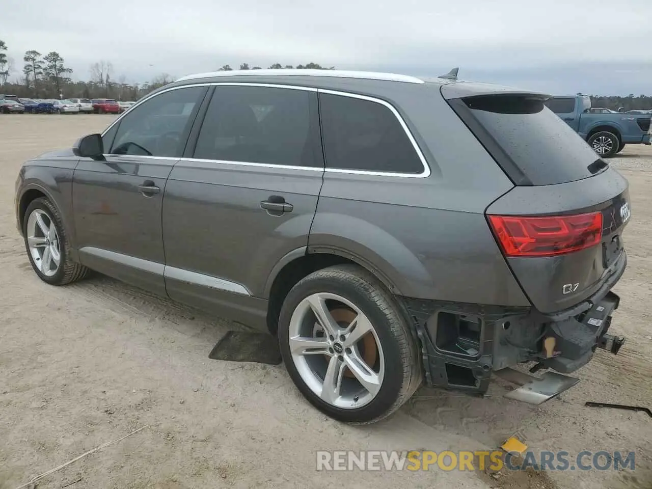 2 Photograph of a damaged car WA1VAAF70KD020476 AUDI Q7 2019