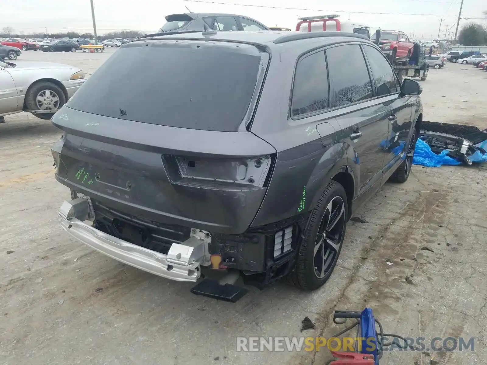 4 Photograph of a damaged car WA1VAAF70KD022373 AUDI Q7 2019