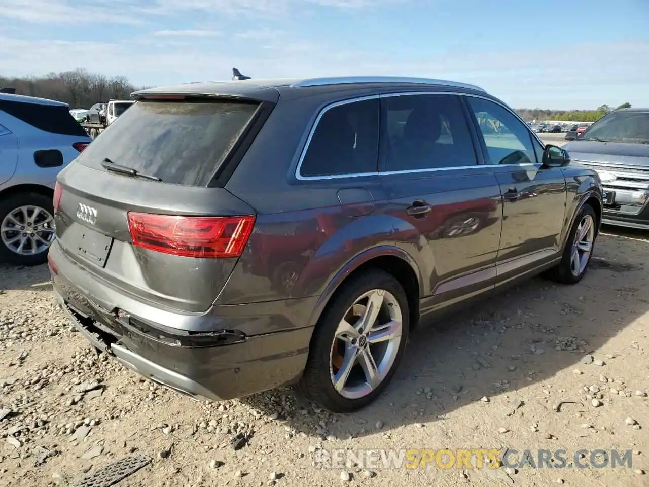 3 Photograph of a damaged car WA1VAAF70KD025788 AUDI Q7 2019