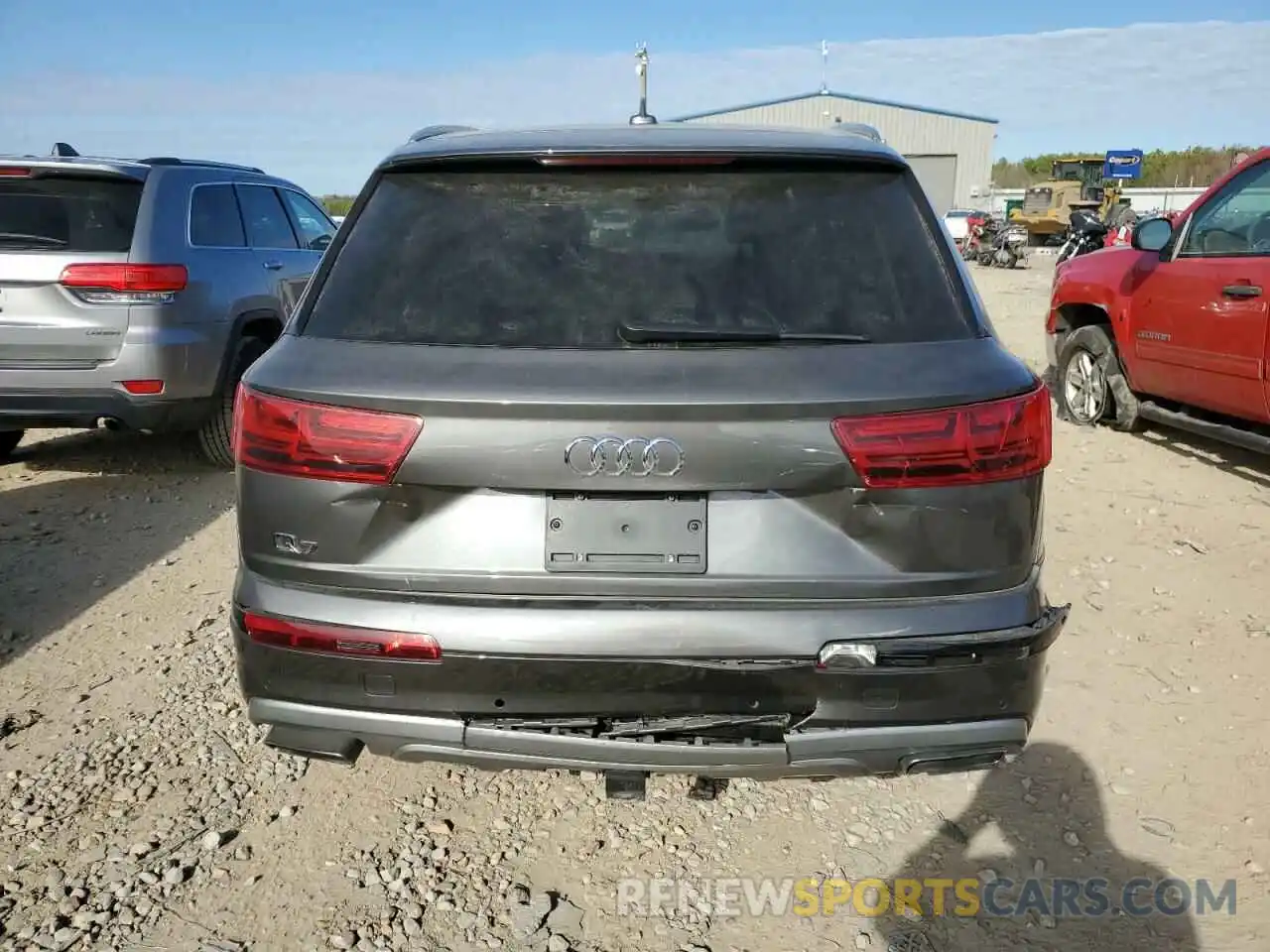 6 Photograph of a damaged car WA1VAAF70KD025788 AUDI Q7 2019