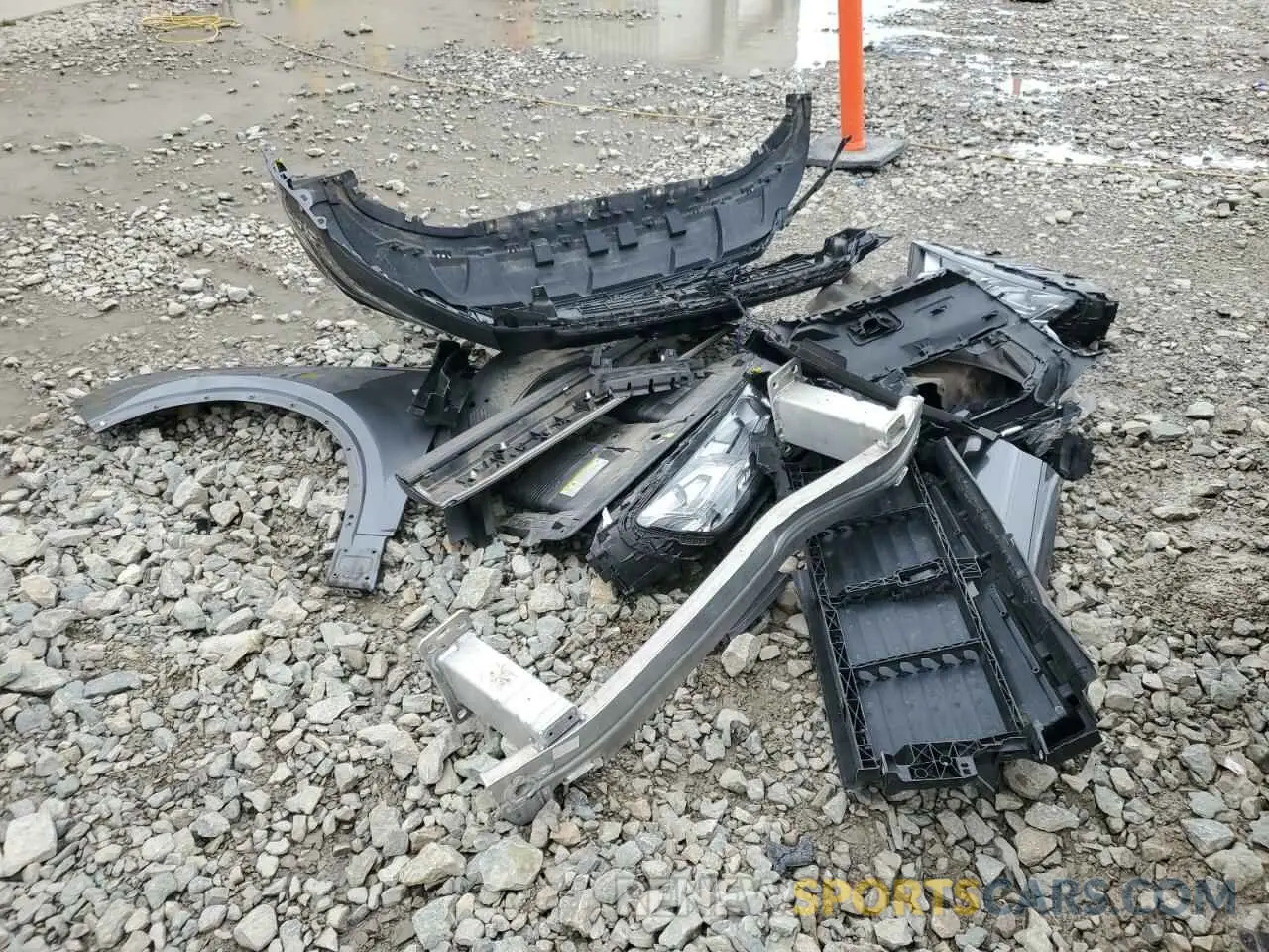 13 Photograph of a damaged car WA1VAAF70KD033762 AUDI Q7 2019