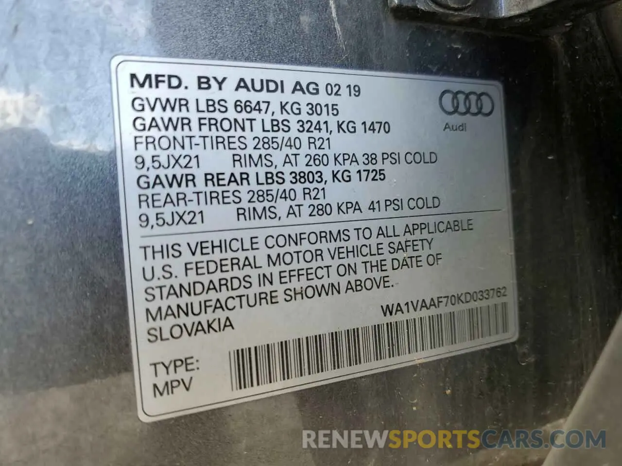 14 Photograph of a damaged car WA1VAAF70KD033762 AUDI Q7 2019