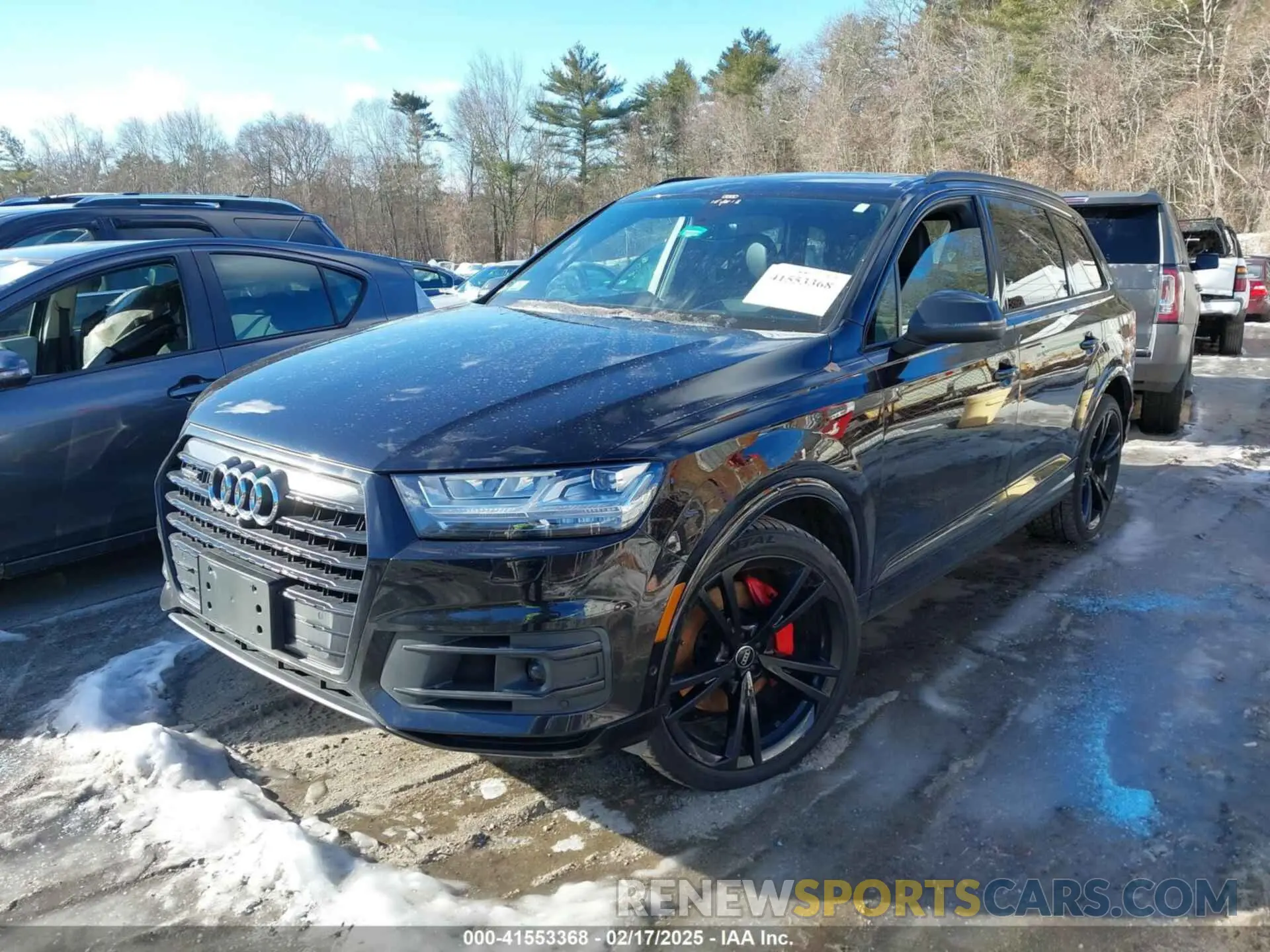 2 Photograph of a damaged car WA1VAAF70KD049749 AUDI Q7 2019