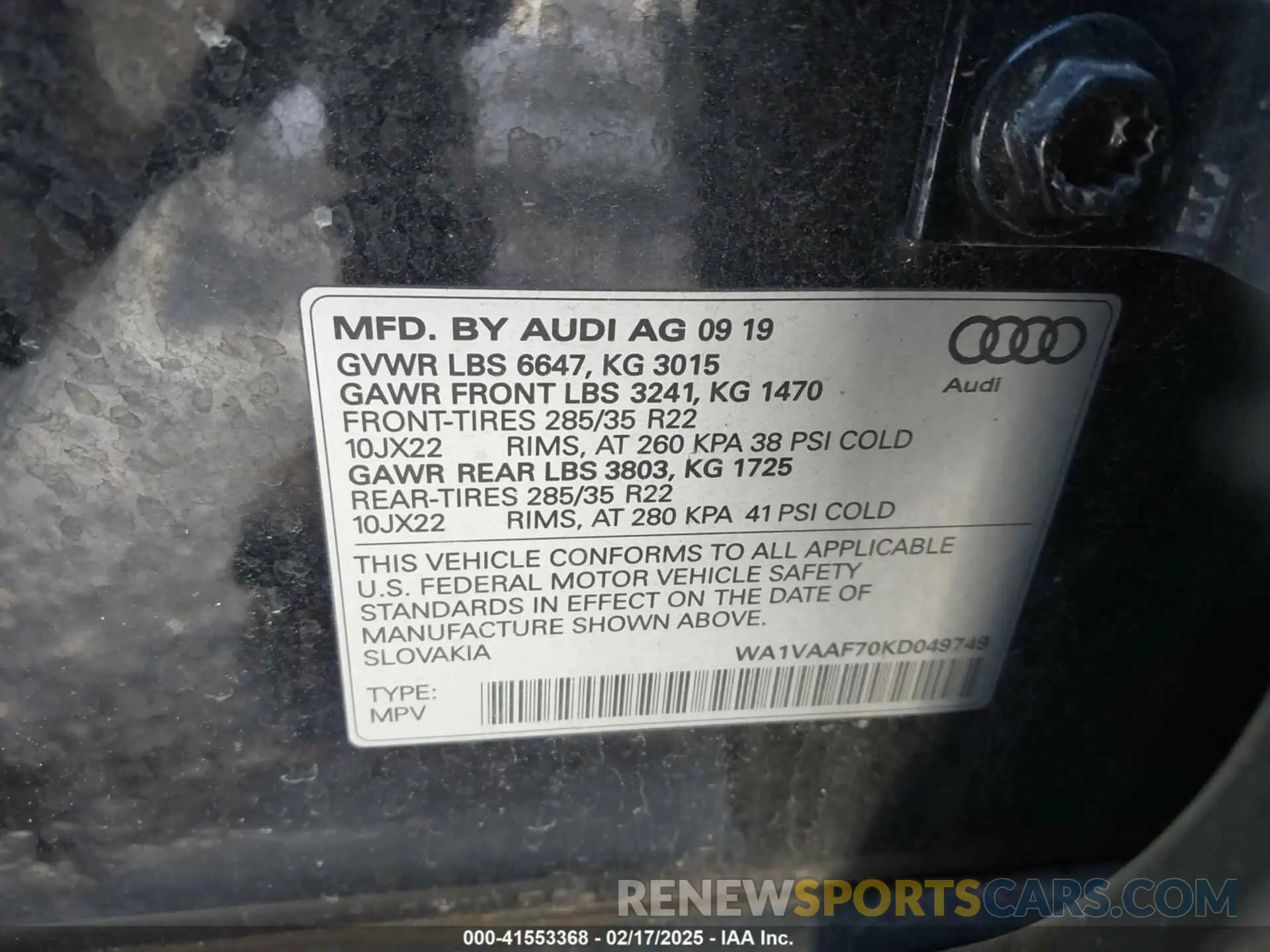 9 Photograph of a damaged car WA1VAAF70KD049749 AUDI Q7 2019