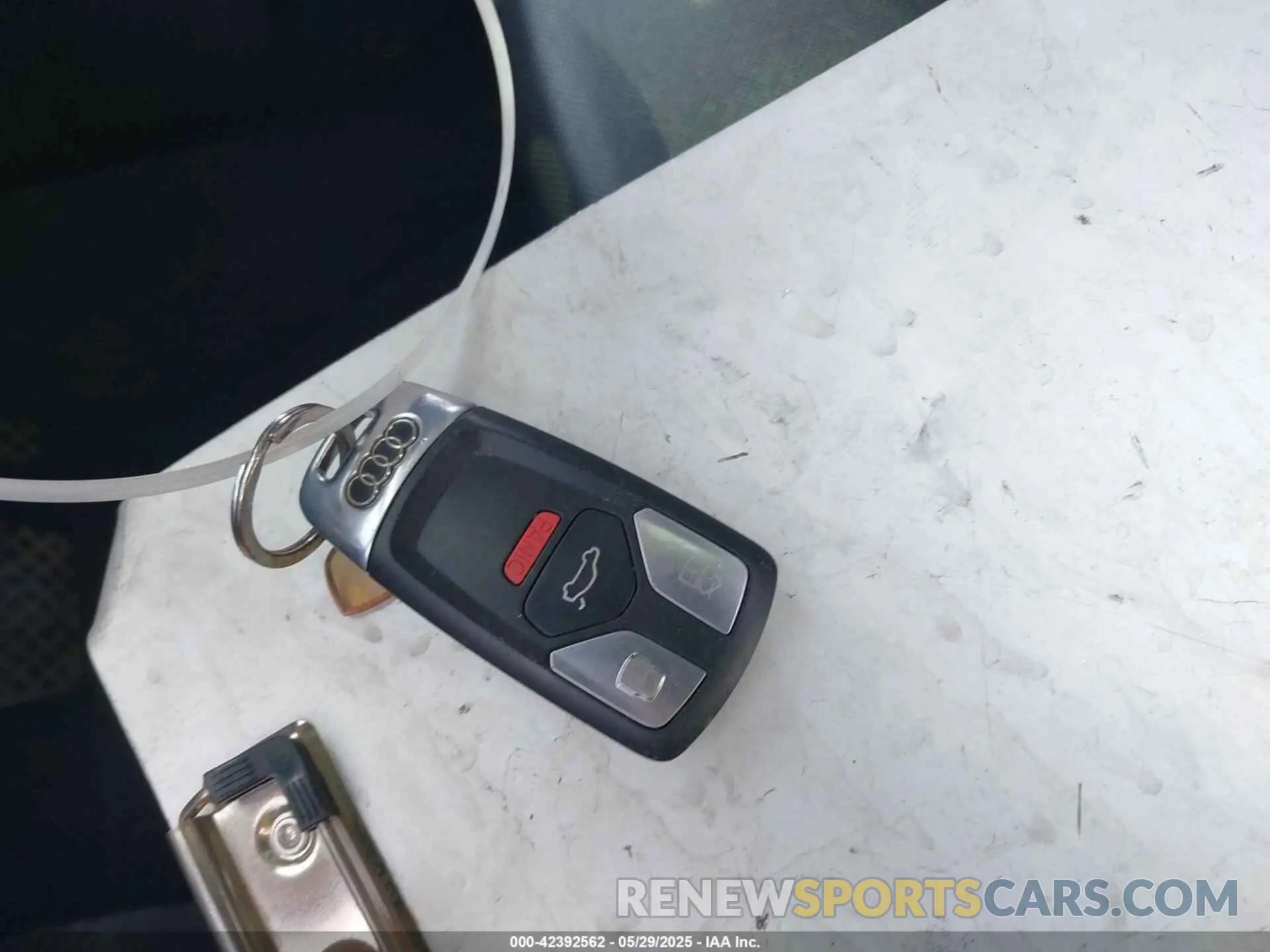 11 Photograph of a damaged car WA1VAAF71KD004660 AUDI Q7 2019
