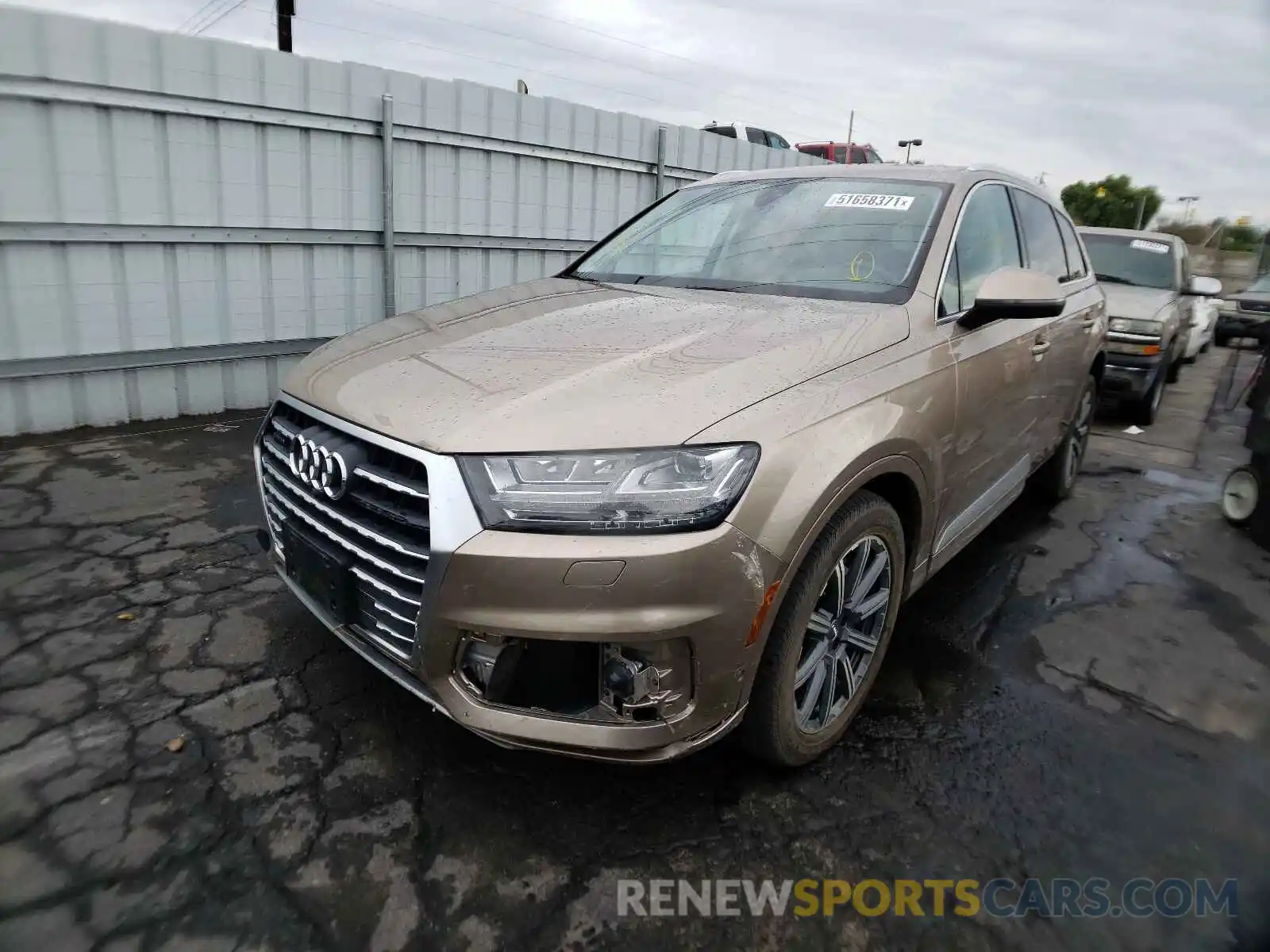 2 Photograph of a damaged car WA1VAAF71KD012113 AUDI Q7 2019