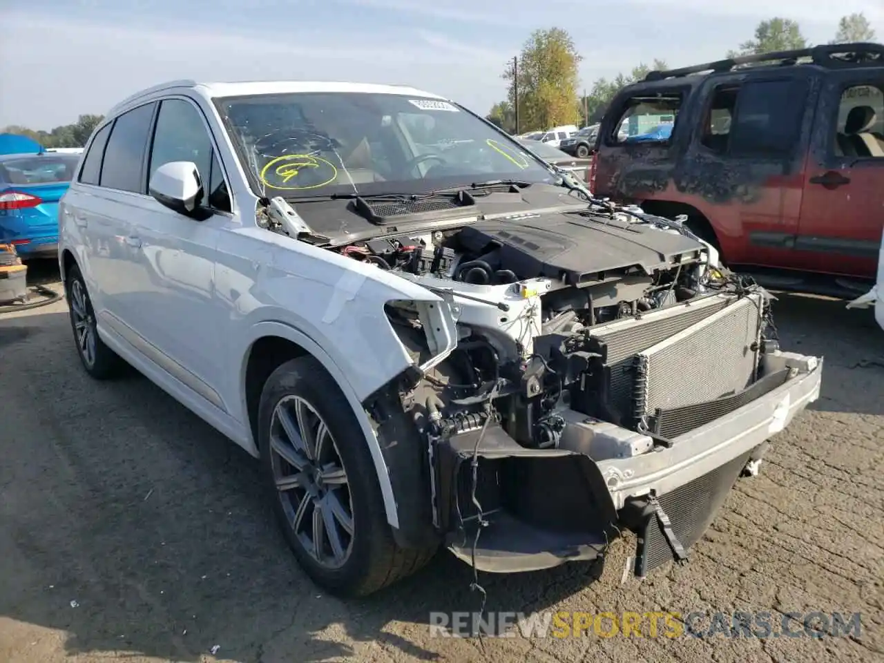 1 Photograph of a damaged car WA1VAAF71KD014170 AUDI Q7 2019