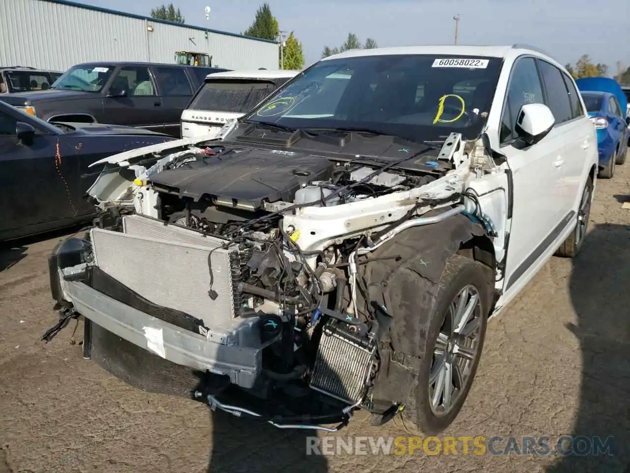 2 Photograph of a damaged car WA1VAAF71KD014170 AUDI Q7 2019