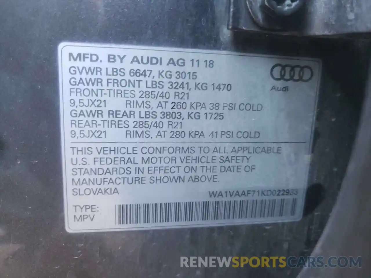 10 Photograph of a damaged car WA1VAAF71KD022933 AUDI Q7 2019