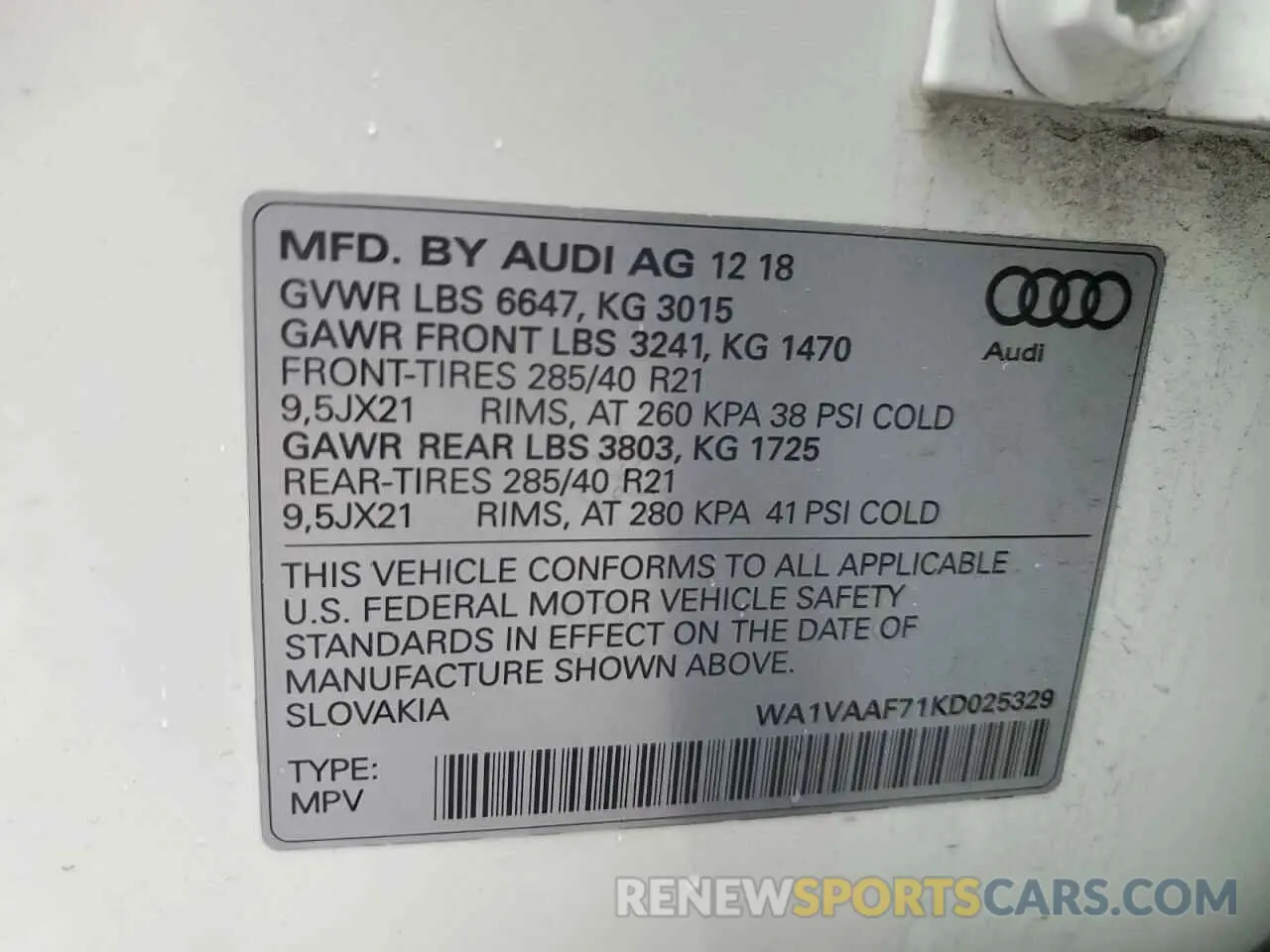 14 Photograph of a damaged car WA1VAAF71KD025329 AUDI Q7 2019