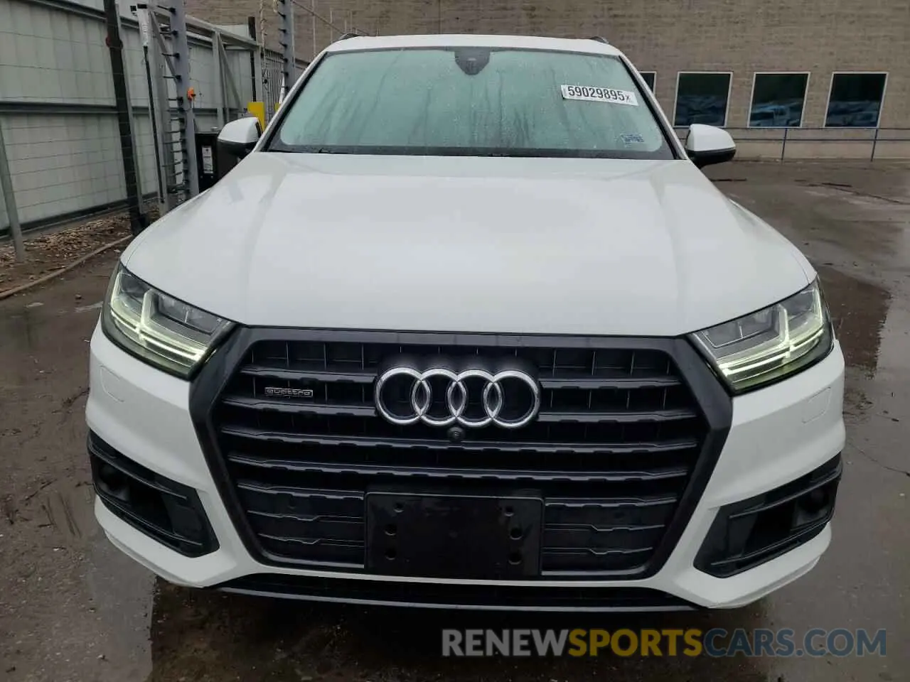 5 Photograph of a damaged car WA1VAAF71KD025329 AUDI Q7 2019