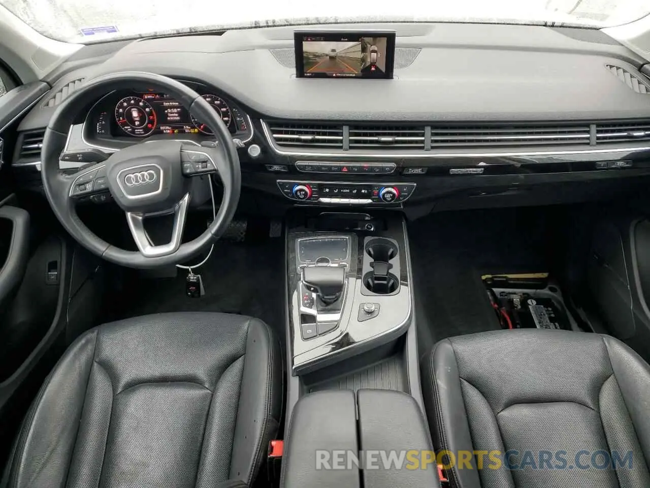 8 Photograph of a damaged car WA1VAAF71KD025329 AUDI Q7 2019