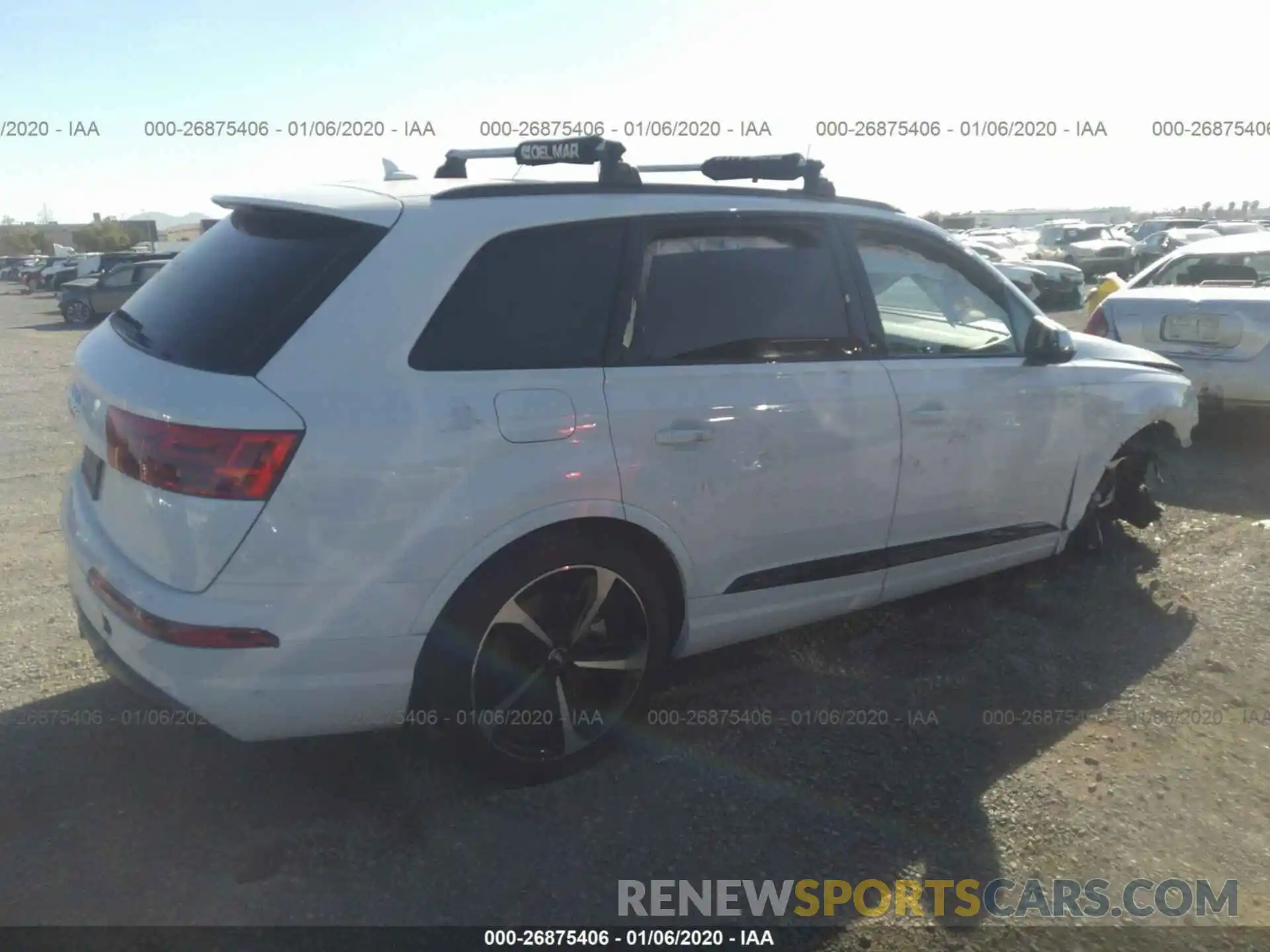 4 Photograph of a damaged car WA1VAAF71KD025881 AUDI Q7 2019