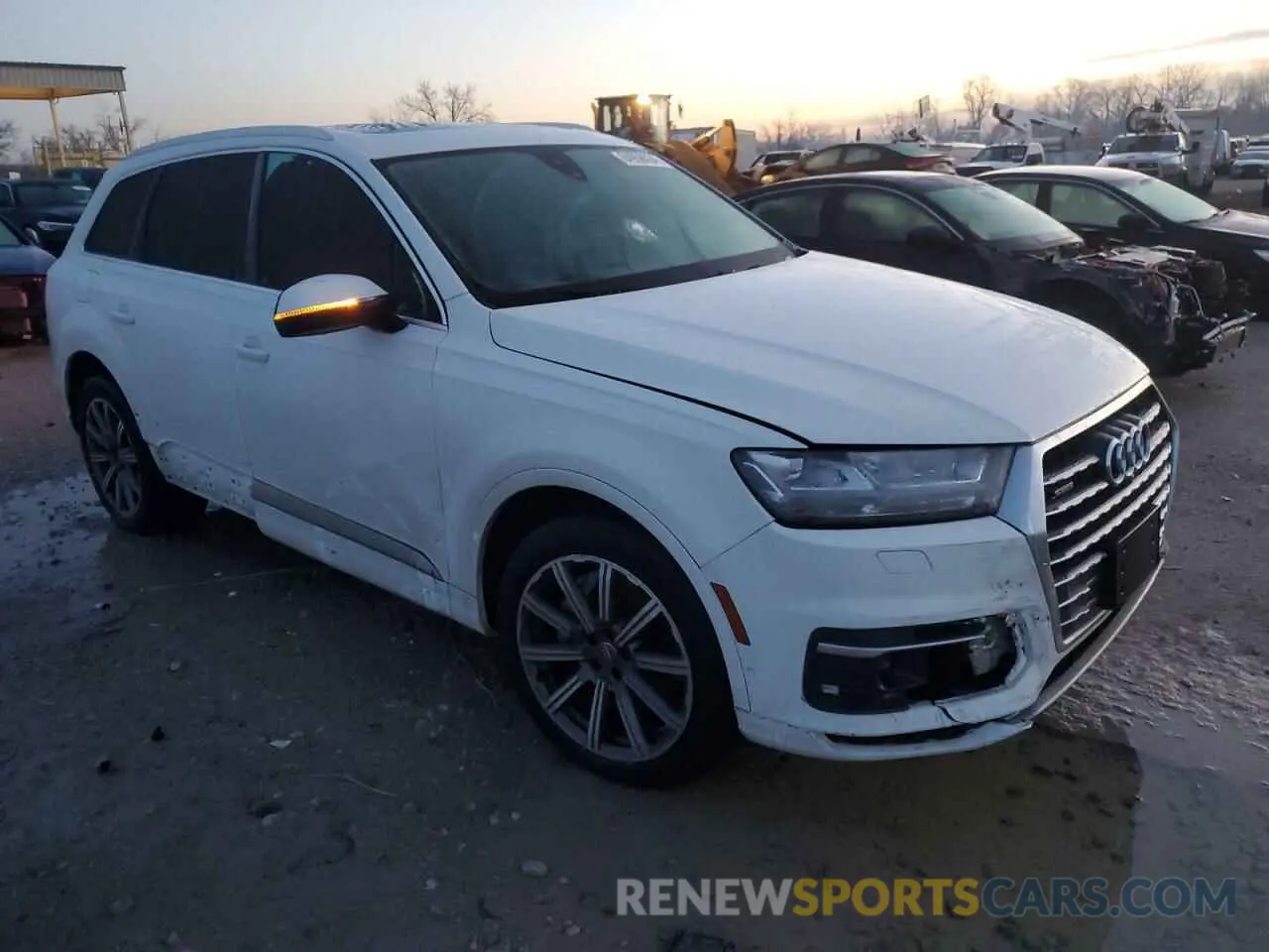 4 Photograph of a damaged car WA1VAAF71KD030692 AUDI Q7 2019