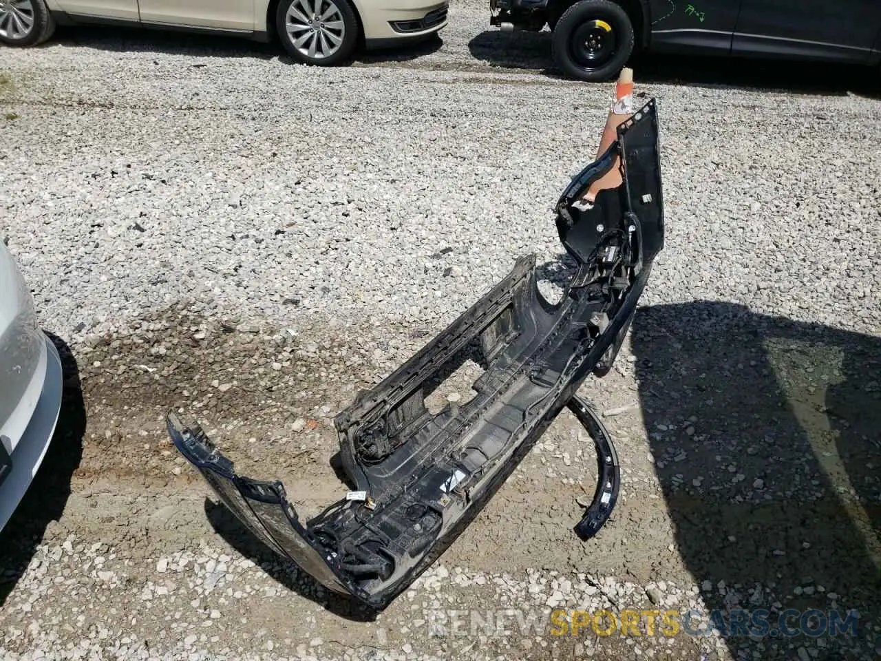 13 Photograph of a damaged car WA1VAAF71KD033298 AUDI Q7 2019