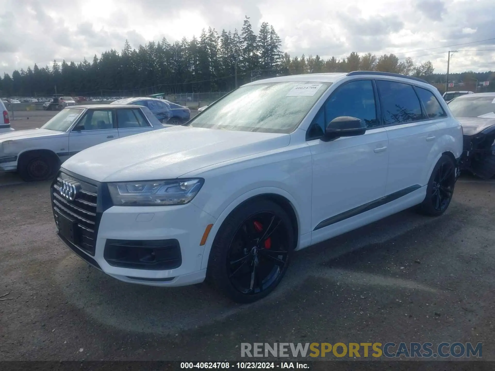 2 Photograph of a damaged car WA1VAAF71KD033365 AUDI Q7 2019