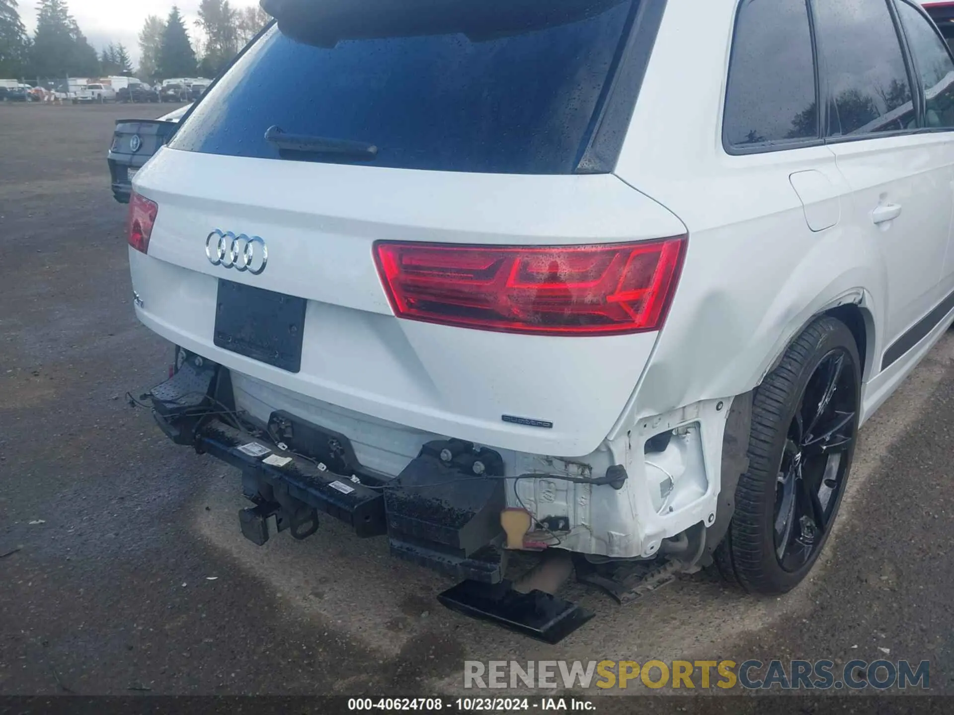 6 Photograph of a damaged car WA1VAAF71KD033365 AUDI Q7 2019