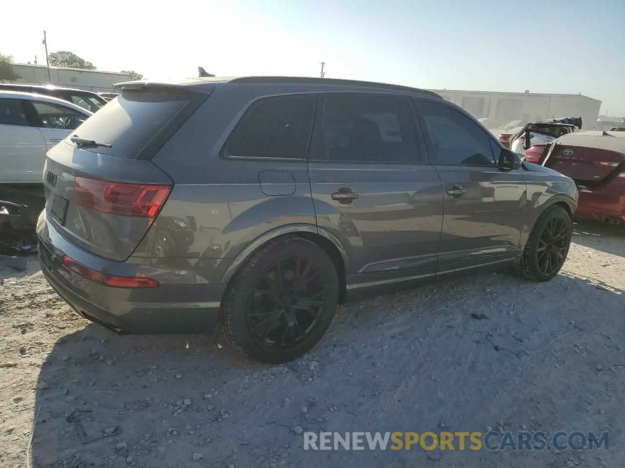 3 Photograph of a damaged car WA1VAAF71KD036508 AUDI Q7 2019