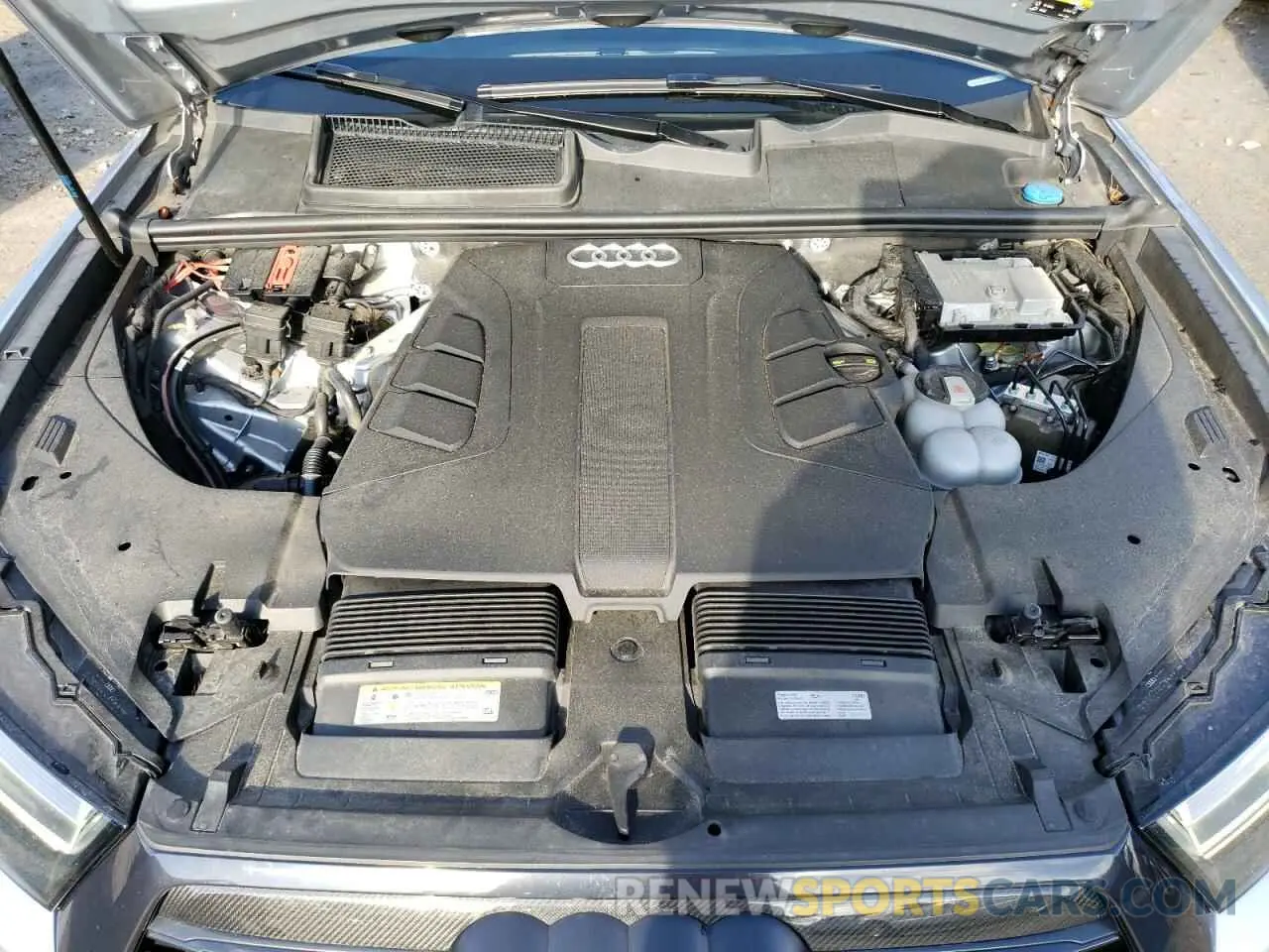 11 Photograph of a damaged car WA1VAAF71KD049727 AUDI Q7 2019