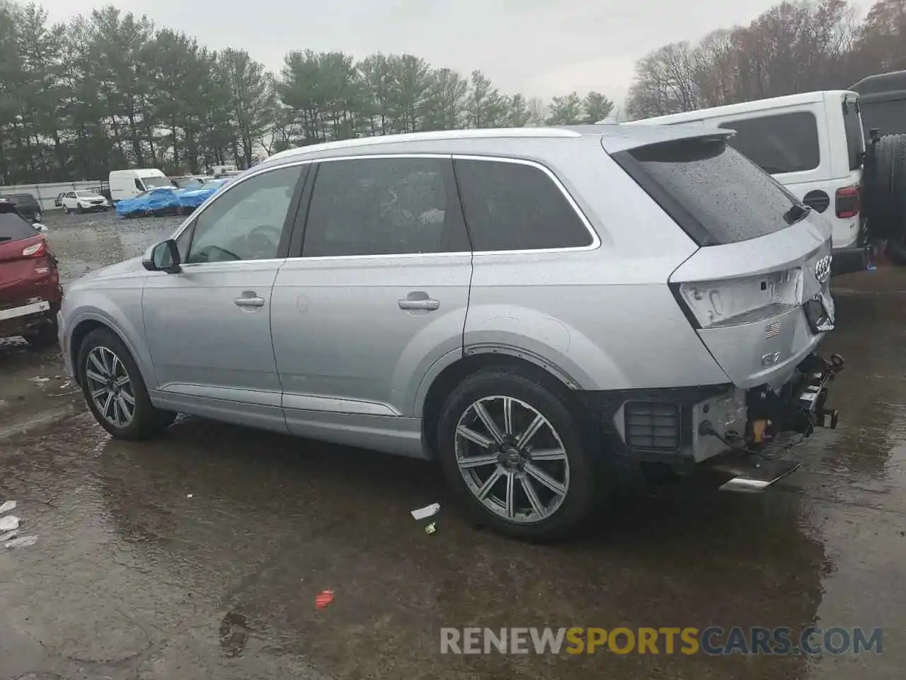 2 Photograph of a damaged car WA1VAAF72KD019622 AUDI Q7 2019