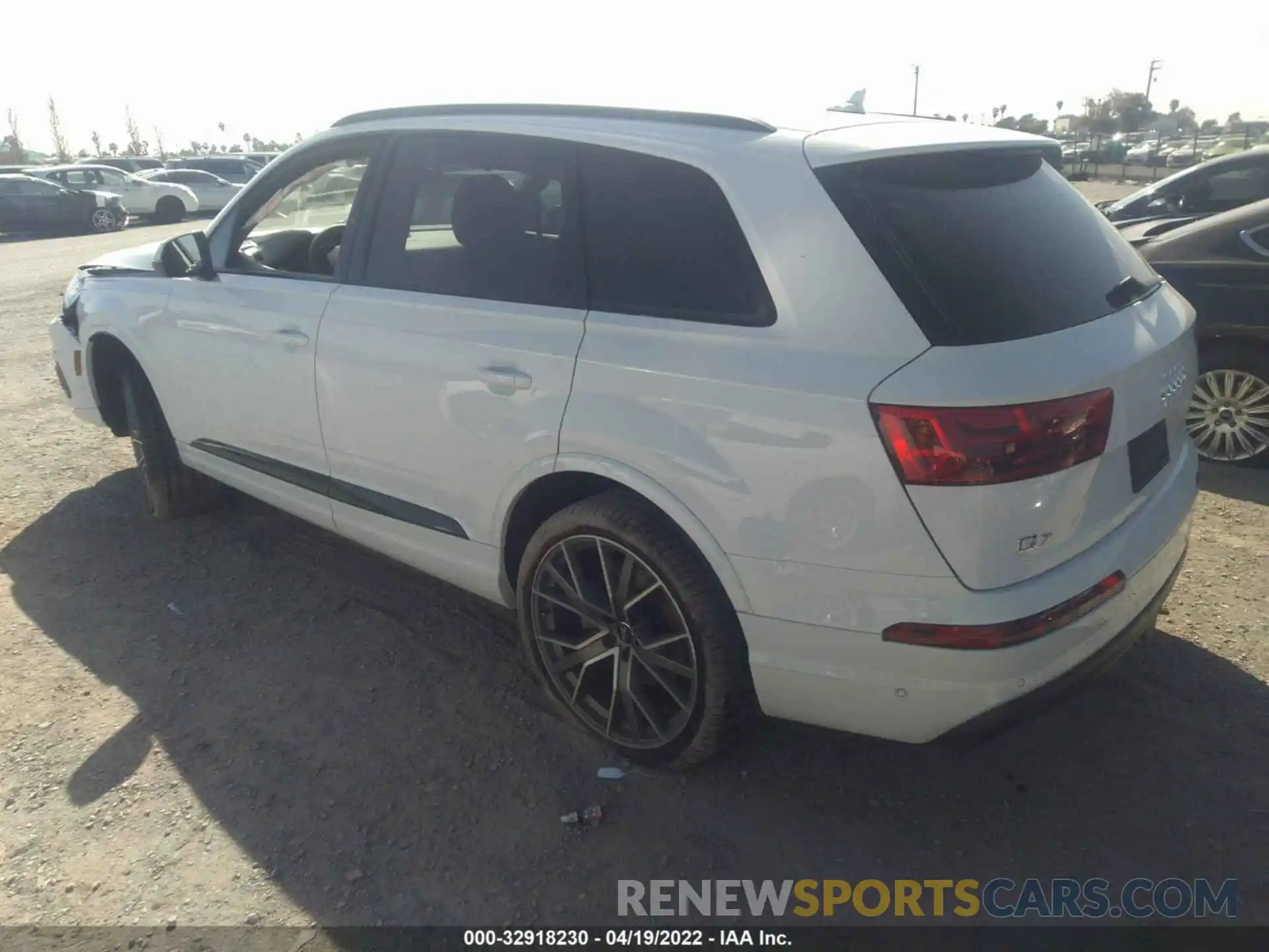 3 Photograph of a damaged car WA1VAAF72KD026277 AUDI Q7 2019