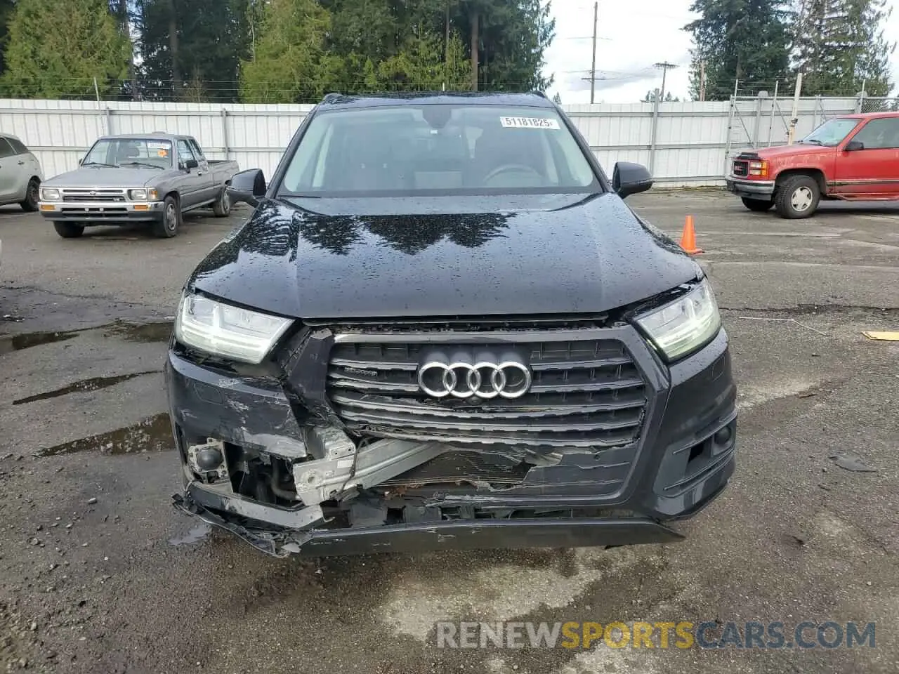 5 Photograph of a damaged car WA1VAAF72KD038428 AUDI Q7 2019
